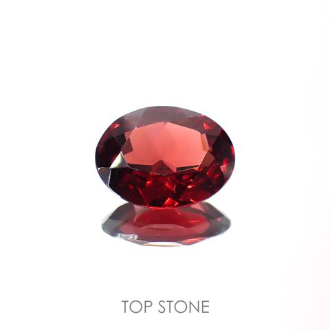 パイロープ アルマンディン ガーネット(宝石名パイロープ アルマンディン・ガーネット)ブラジル産 2.6ct 識別済[220113843]10.2x8mm前後