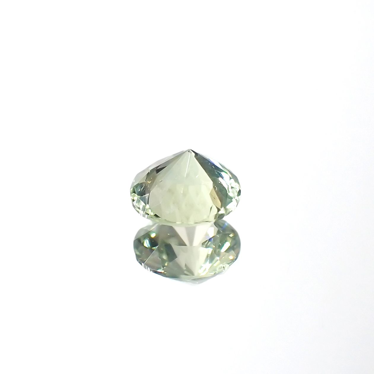 グリーンクリソベリル(宝石名クリソベリル)スリランカ/マダガスカル産 0.29ct 識別済[231225022]4.2x4.1mm前後
