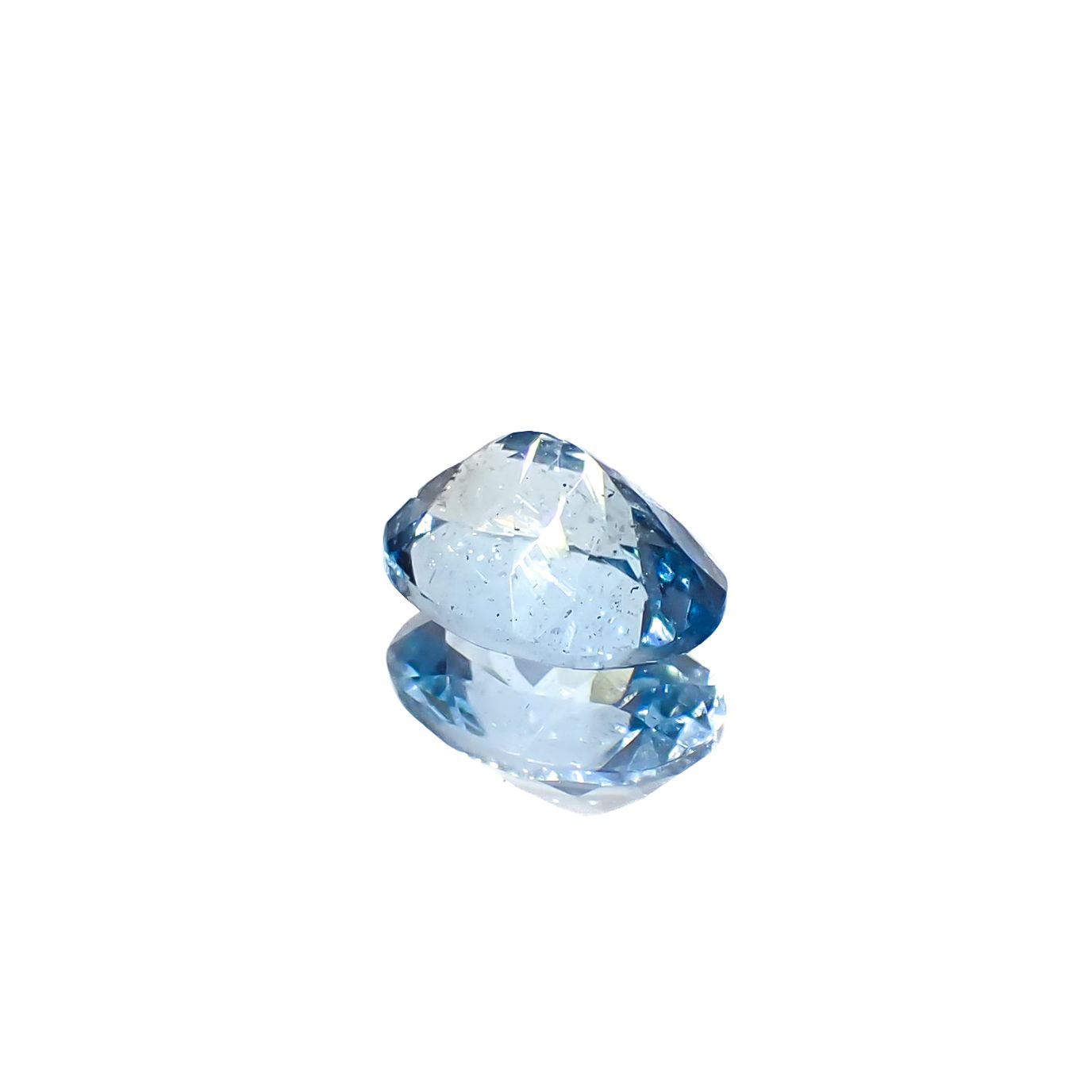 アクアマリン サンタマリアカラー マダガスカル産 0.89ct[240326973]7.4x5.6mm前後