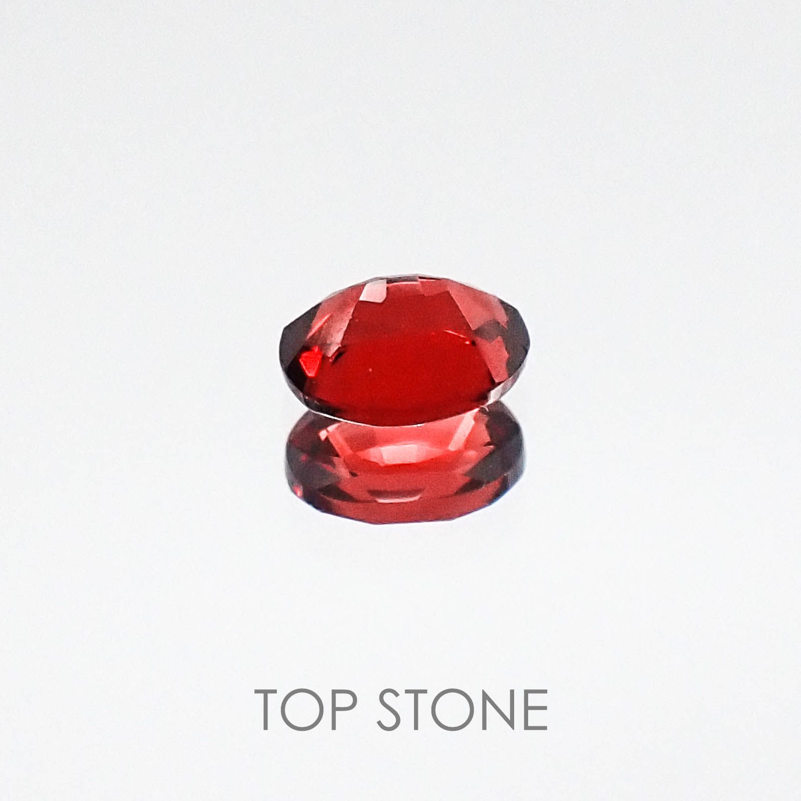 レッドスピネル タンザニア産 ルース 0.21ct[20073932]4.1×3mm前後