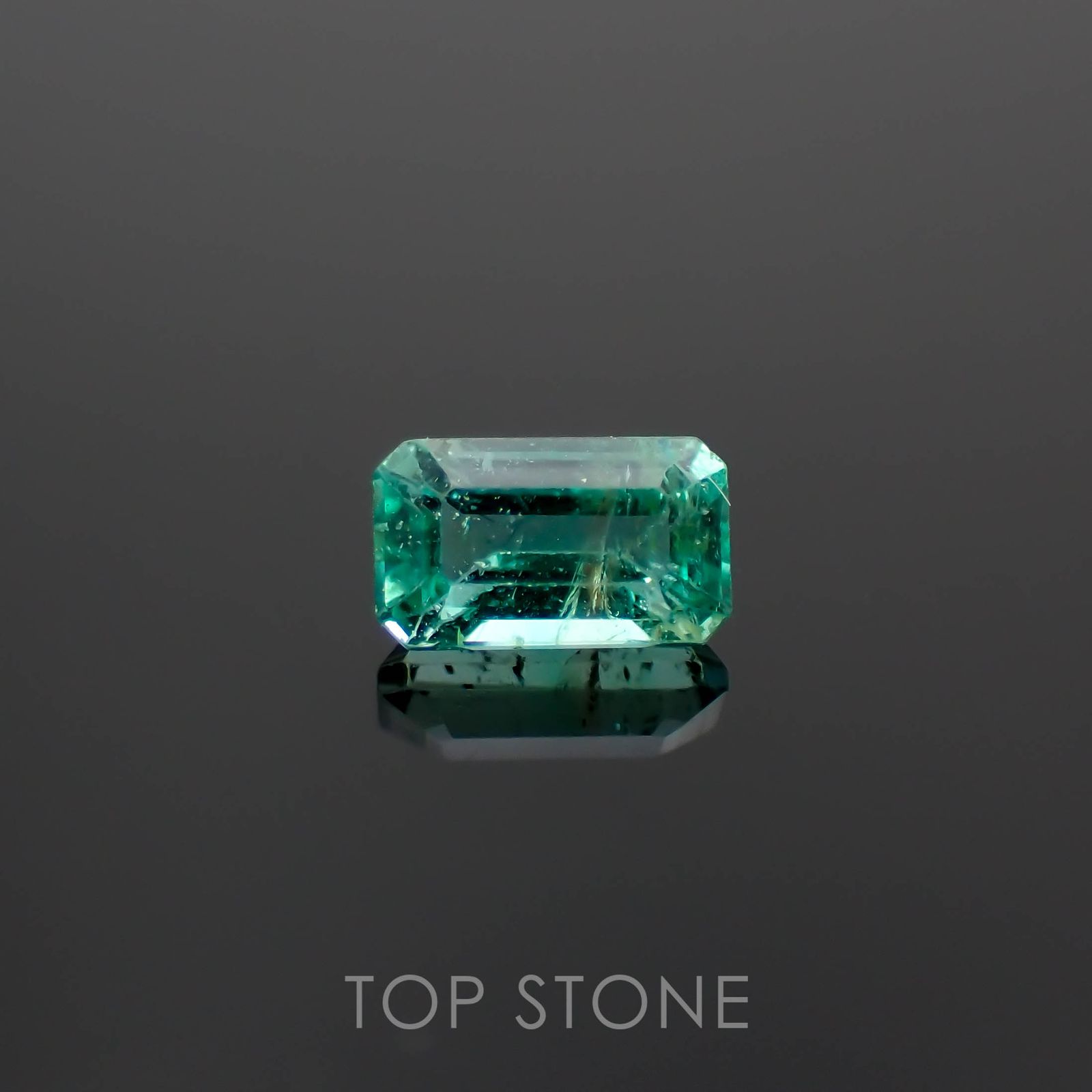 エメラルド ザンビア産 0.29ct[230120260]5x2.9mm前後 | TOP STONE