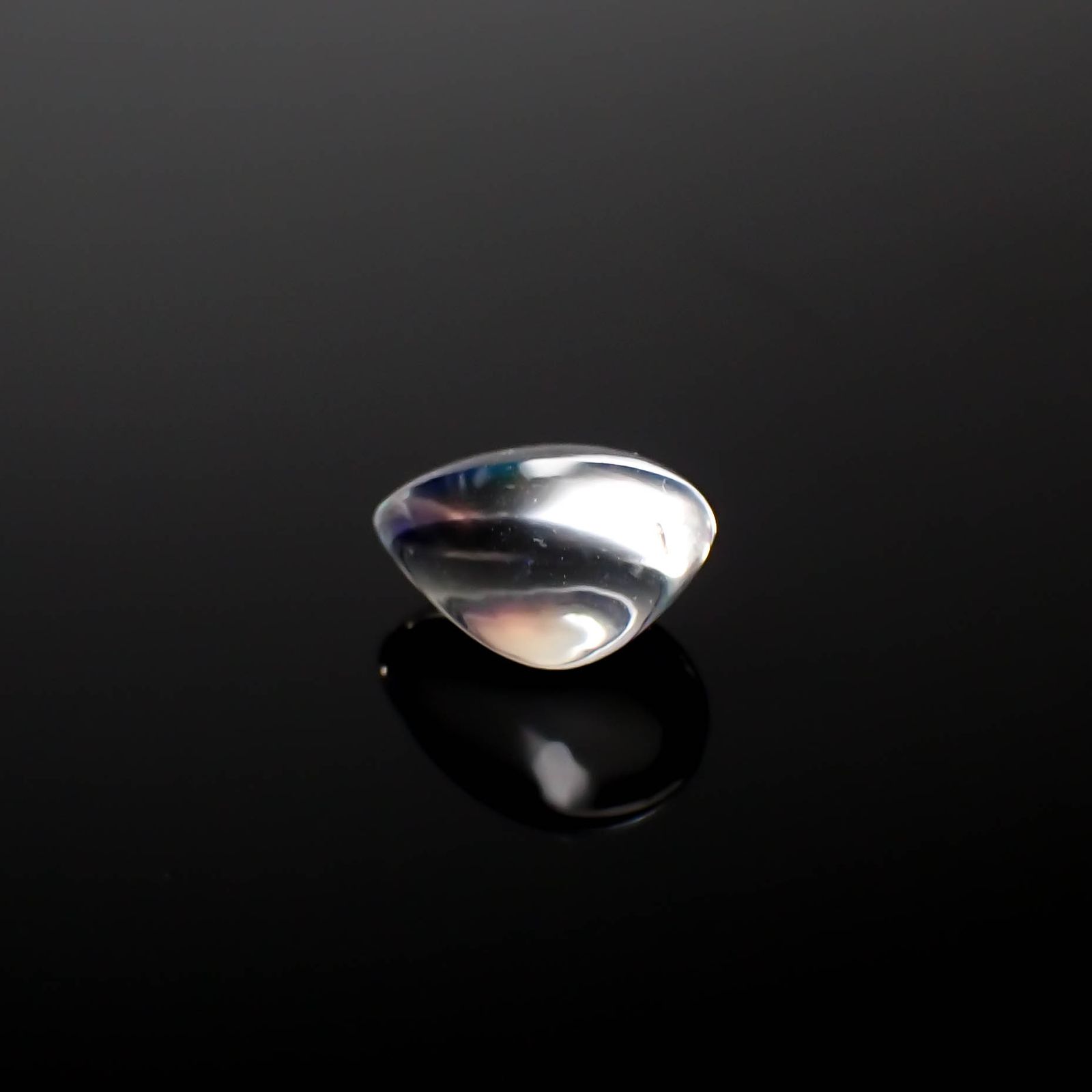 ◇バフカット◇レインボームーンストーン(宝石名ラブラドライト)マダガスカル産 1.129ct ソ付(彩珠)[240427200]7.8x5.4mm前後