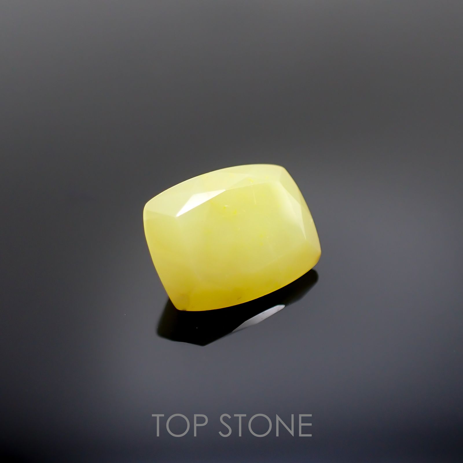 スミソナイト(宝石名イエロー・スミソナイト) イタリア産 4.699ct ソ付(彩珠)[20095824]11.1×8.3mm前後