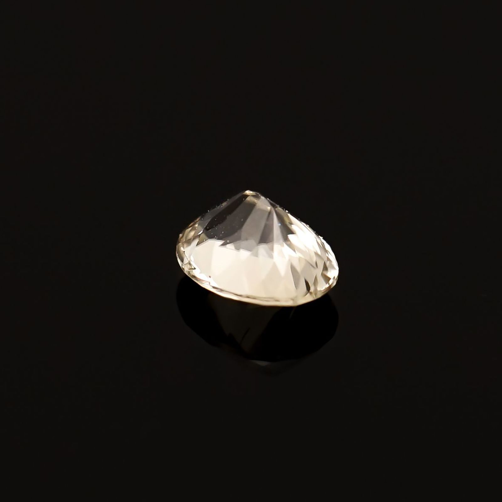 シンハライト スリランカ産 0.44ct[230119780]5x4mm前後