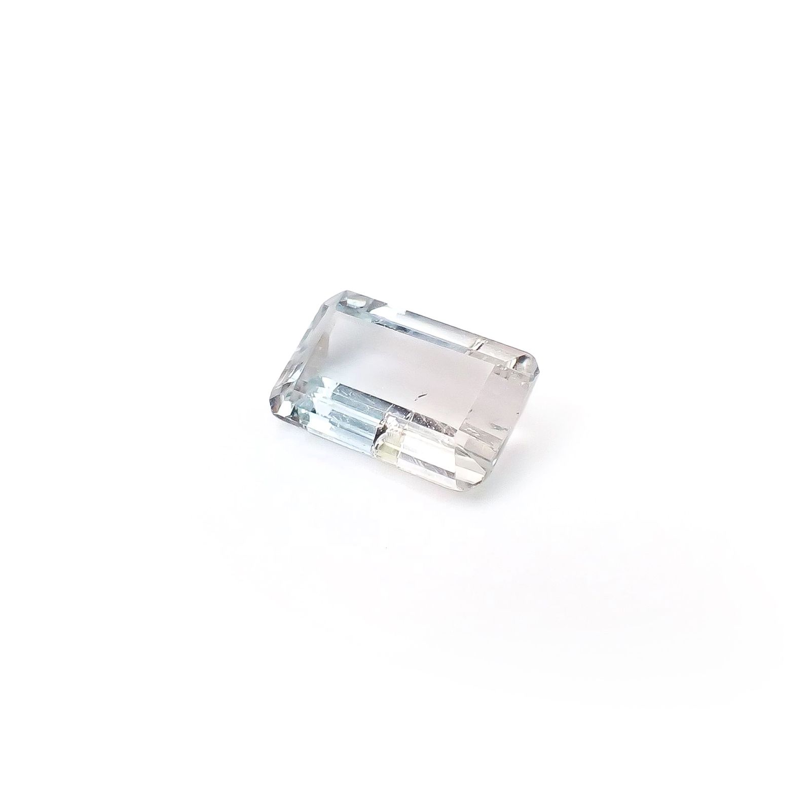 バイカラートパーズ 非加熱 ブラジル産 3.42ct / 11.4x7mm前後 [260331800]