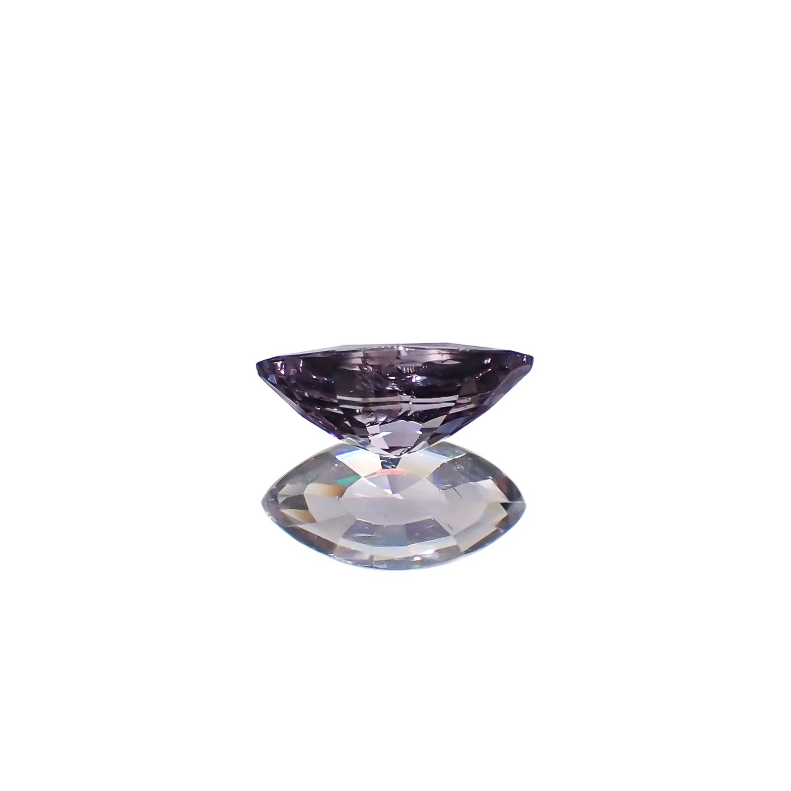 ベキリーブルーガーネット（カラーチェンジガーネット アレキタイプ）(宝石名ガーネット)マダガスカル・ベキリー産 1.10ct 識別済[231224532]9.2x4.7mm前後
