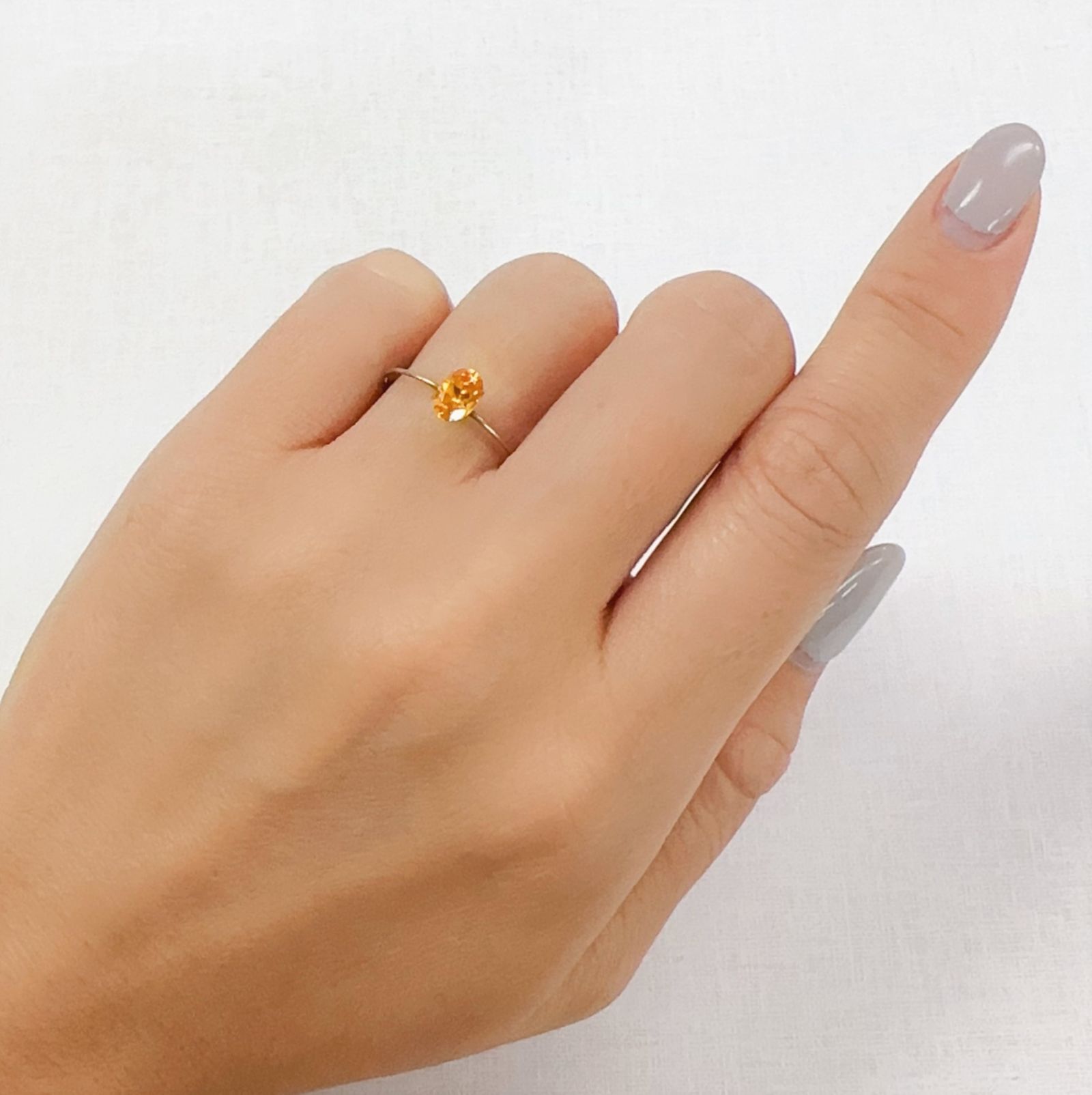 スペサルティンガーネット マンダリンオレンジカラー(宝石名ガーネット)ナイジェリア産 0.72ct 識別済[230923391]6.4x4.3mm前後
