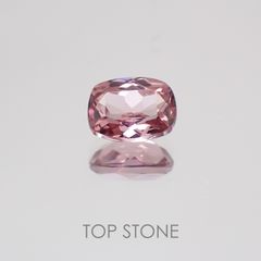 カラーチェンジマラヤガーネット タンザニア産 ルース 0.58ct[21059663]5.5×4.2mm前後