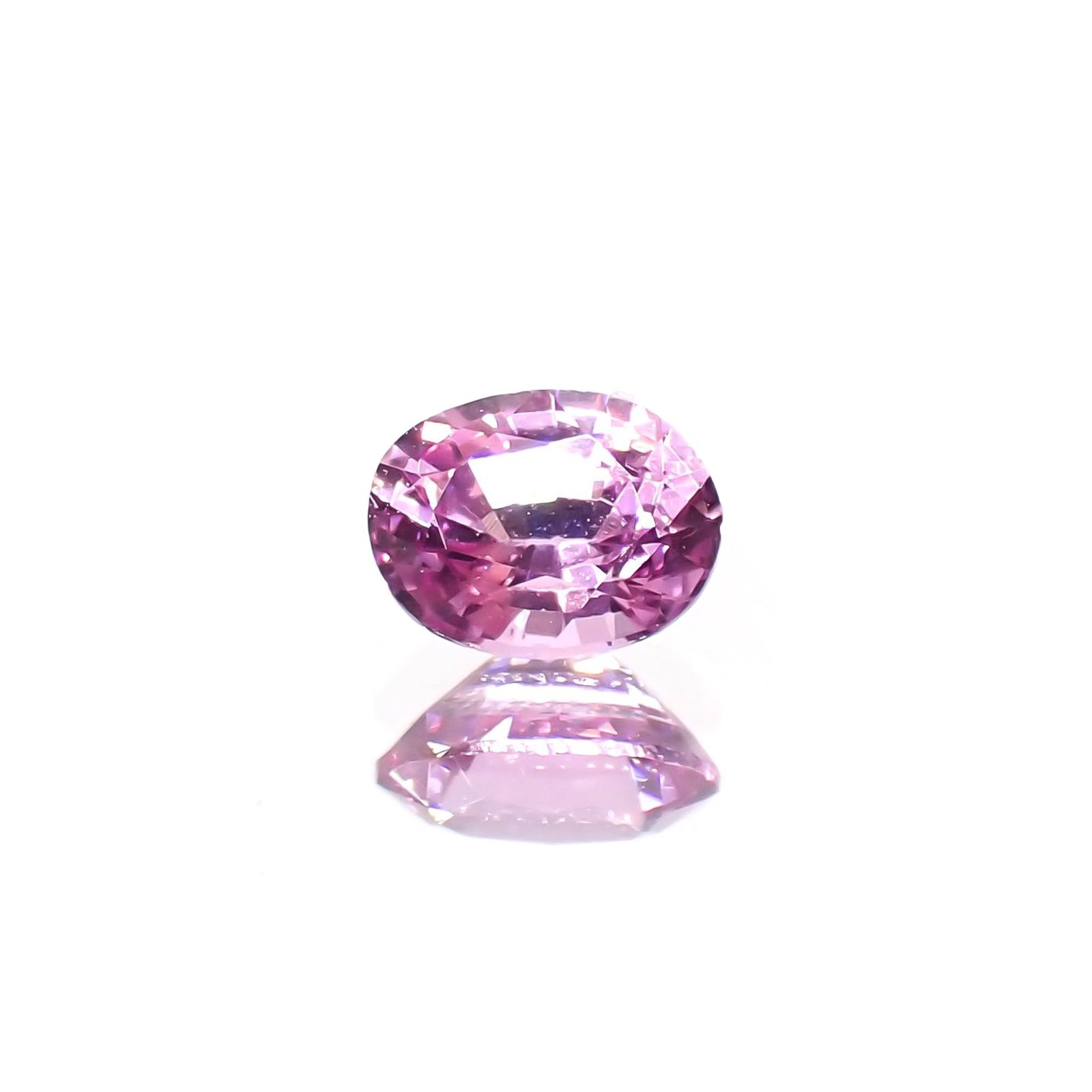 ネオンピンクサファイア スリランカ産 0.25ct / 3.9x3.1mm前後 [230421532]