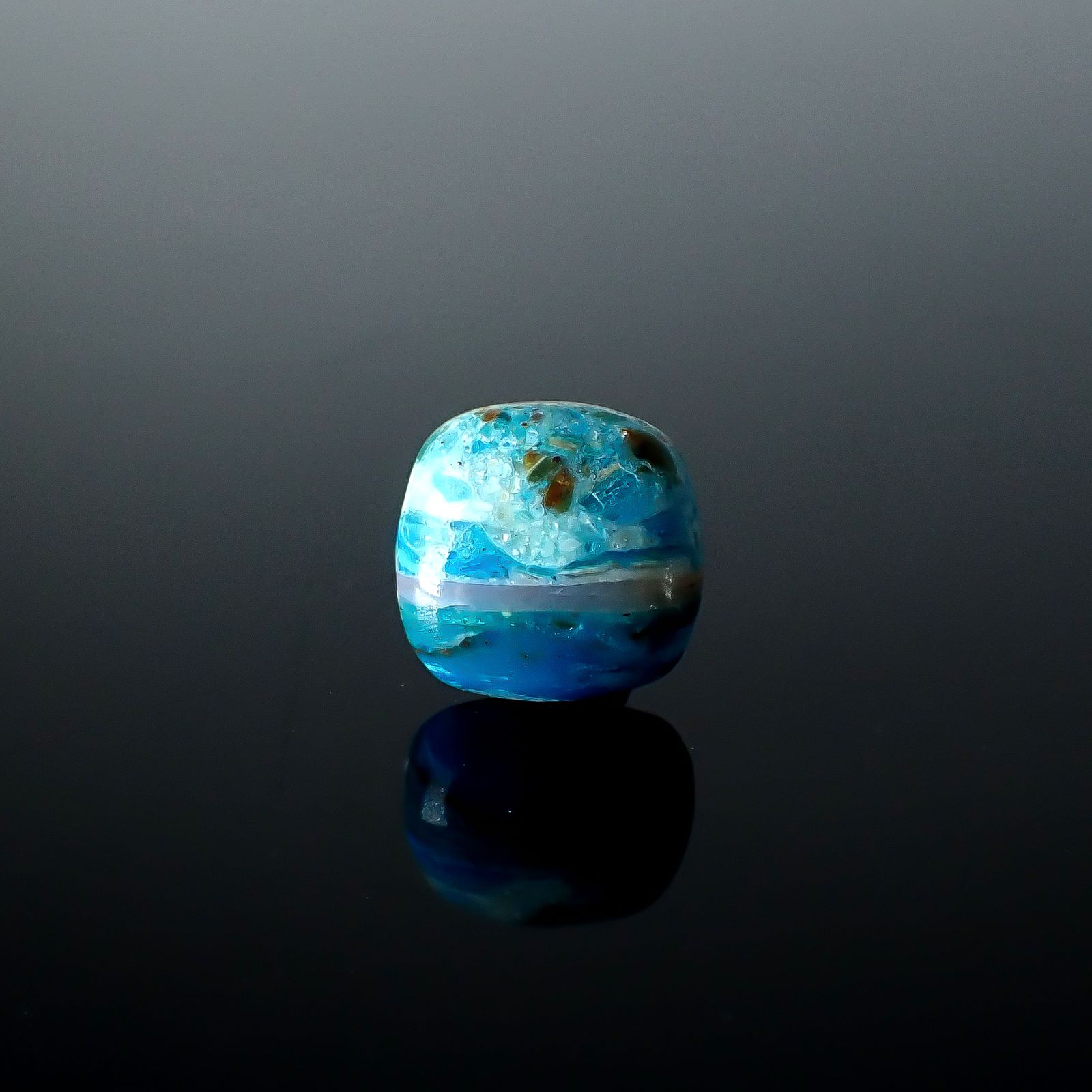 ブルーオパール ペルー産 4.41ct [250730731]11.4x11.2mm前後