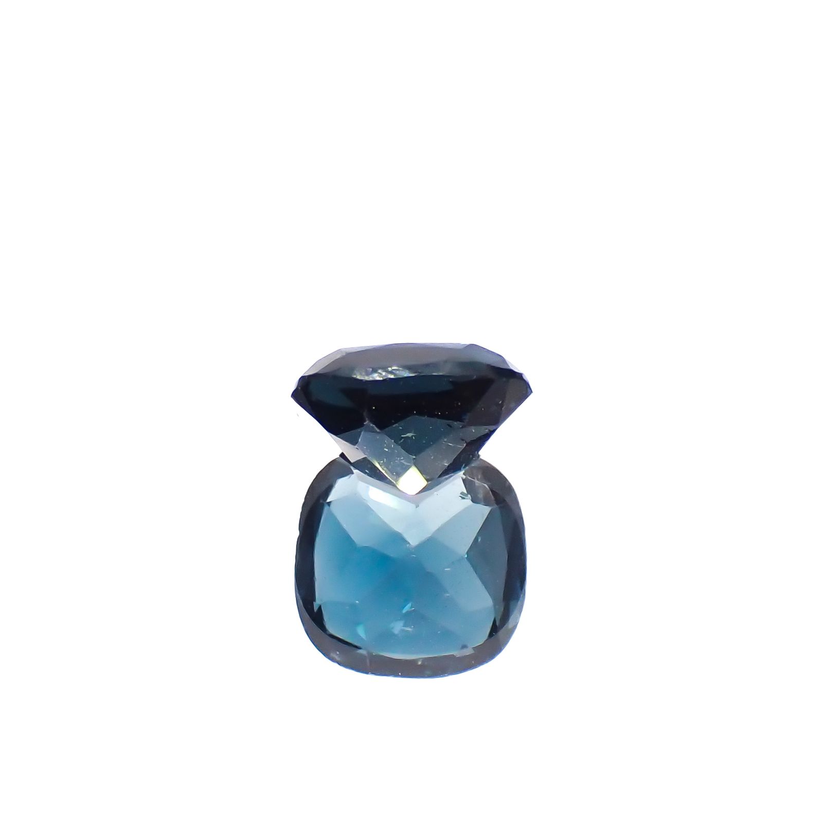 ロンドンブルートパーズ ブラジル産 2.44ct[240326801]8.1x7.9mm前後