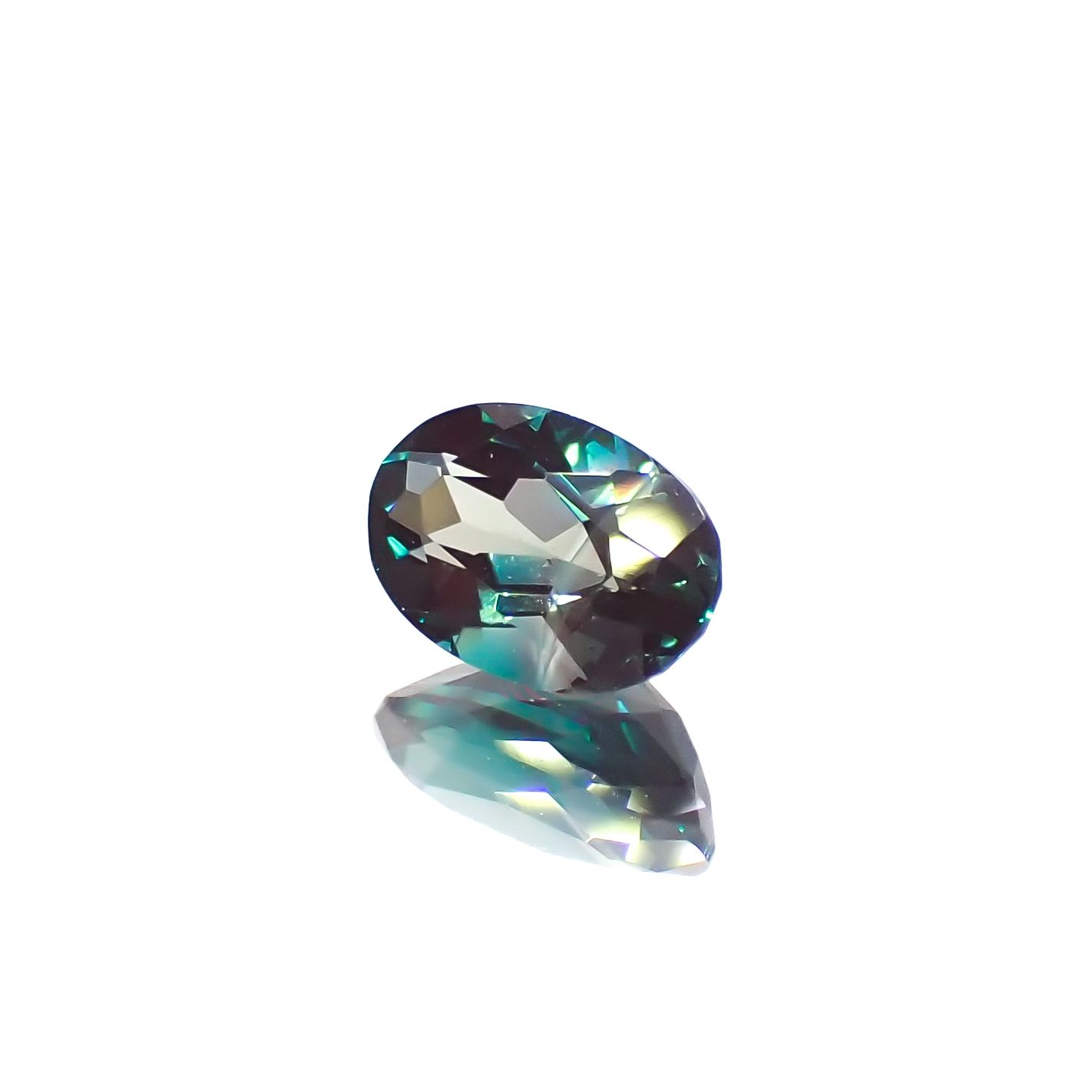 カラーチェンジアンデシン モンゴル産 0.41ct[231023558]6.1x3.9mm前後