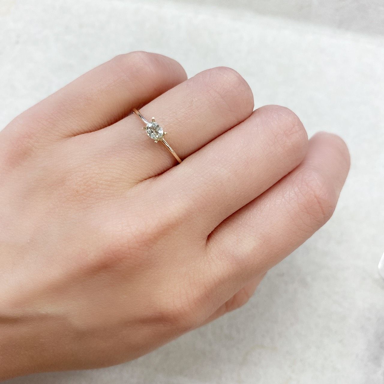 リューコガーネット(宝石名ホワイト グロッシュラー・ガーネット) ビルマ産 0.28ct 識別済[210711542]4.1×3.4mm前後