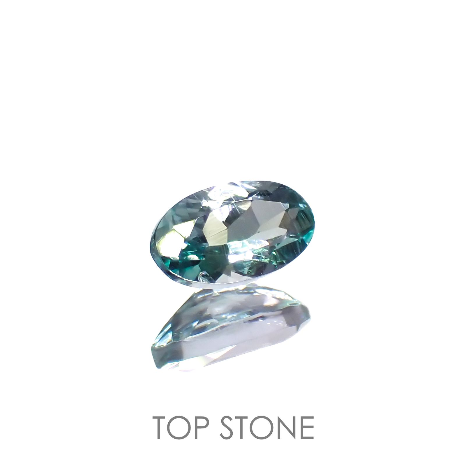ブルーグリーンコーネルピン(宝石名コーネルピン)タンザニア産 0.25ct 識別済[221219227]4.9x2.9mm前後