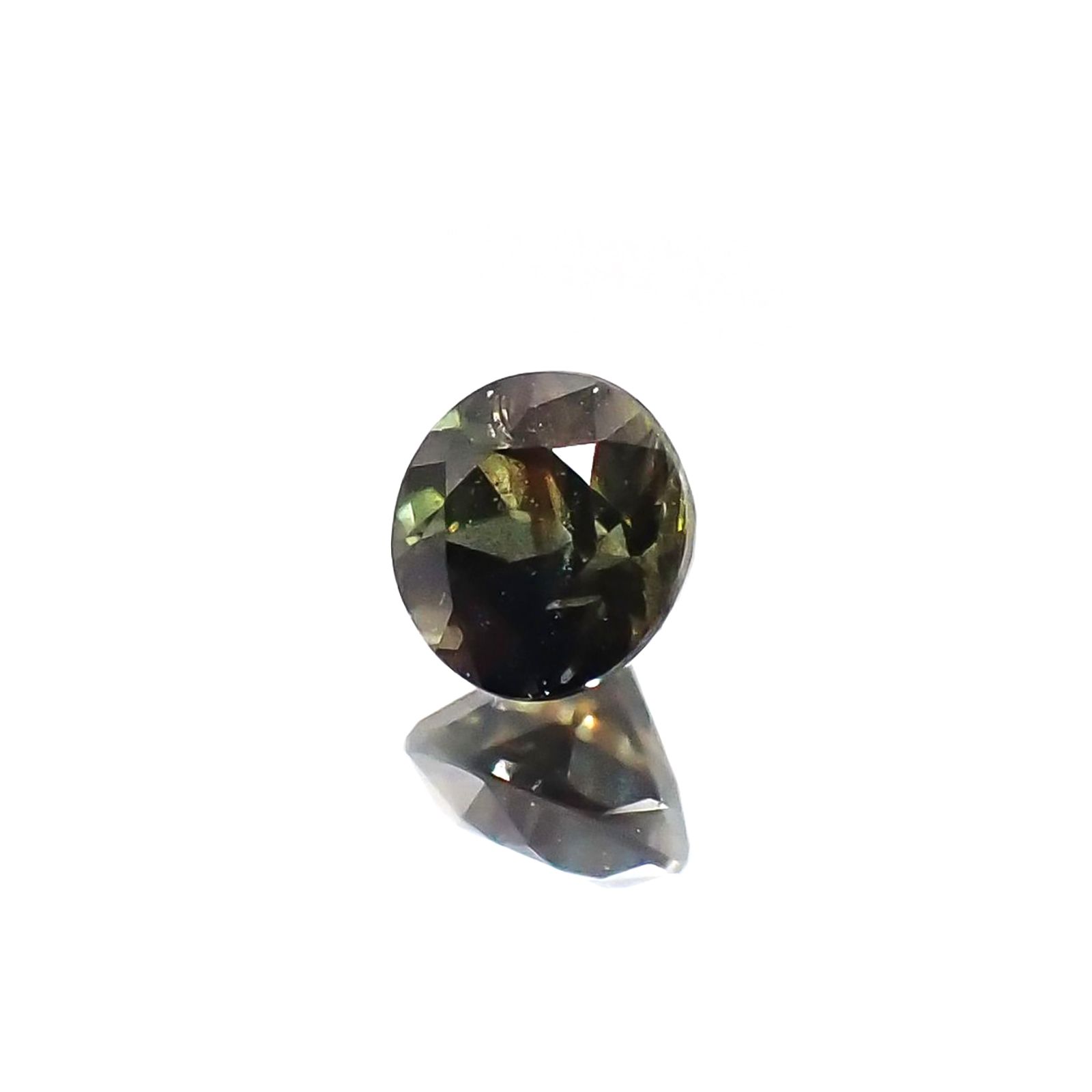 ゴールドシーンサファイア(宝石名シーン・サファイア)ケニア産 識別済 0.36ct / 3.9x3.9mm前後 [231023799]