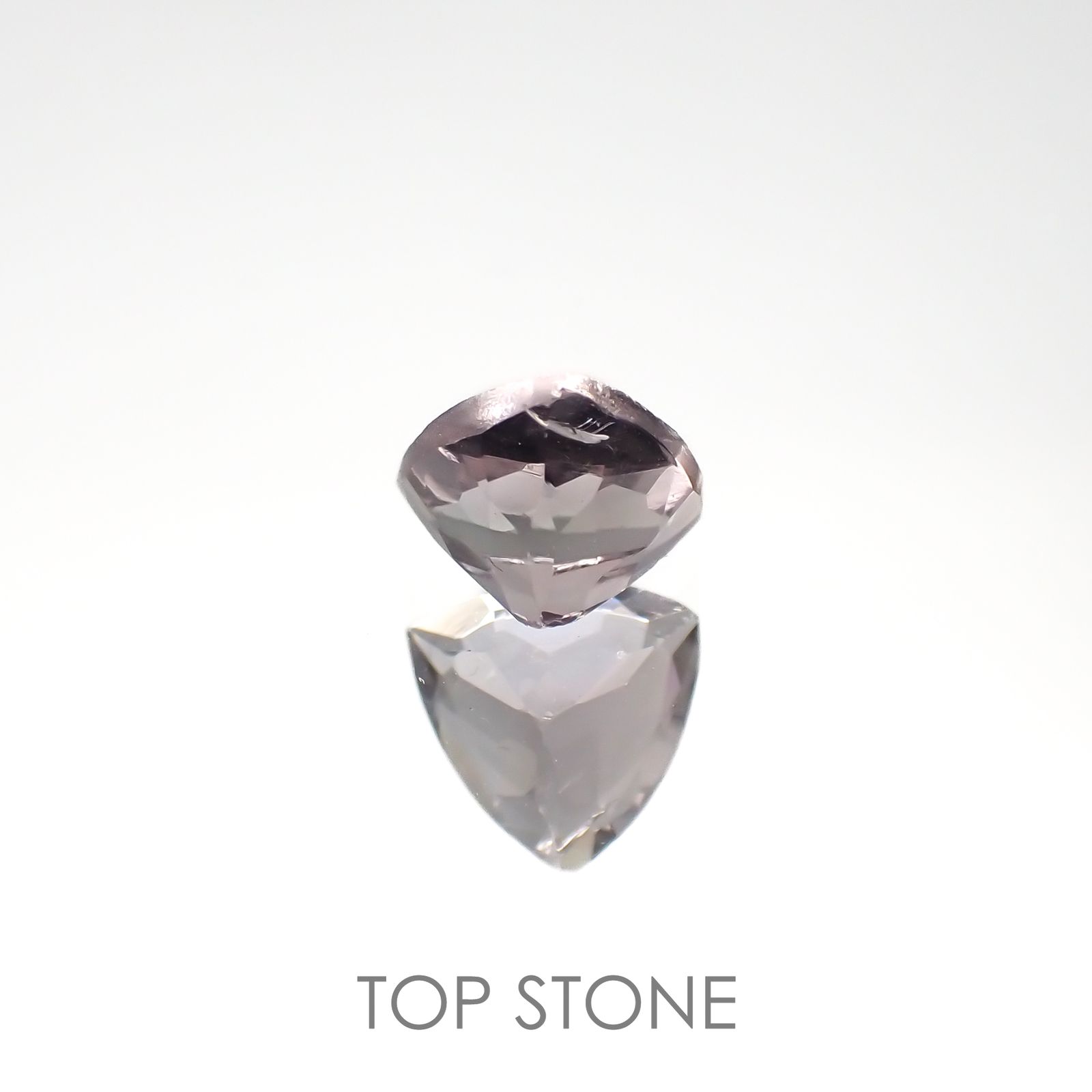 フローライト フルオレッセンス イギリス・ロジャリー鉱山産 1.38ct[220716928]7.1x6.9mm前後