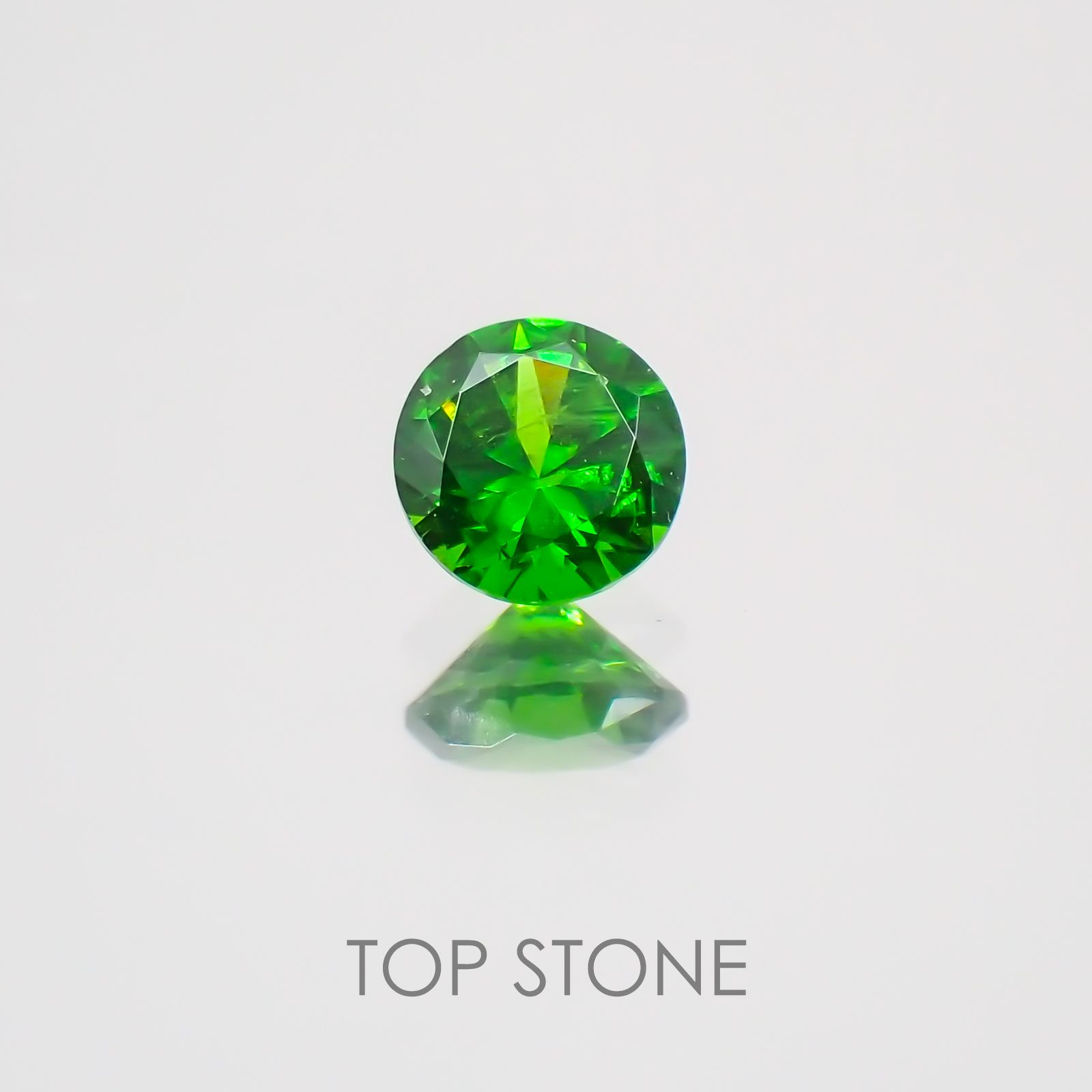 デマントイドガーネット(宝石名デマントイド・ガーネット) ロシア産 0.139ct ソ付(彩珠)[20052389]3.1×3.1mm前後