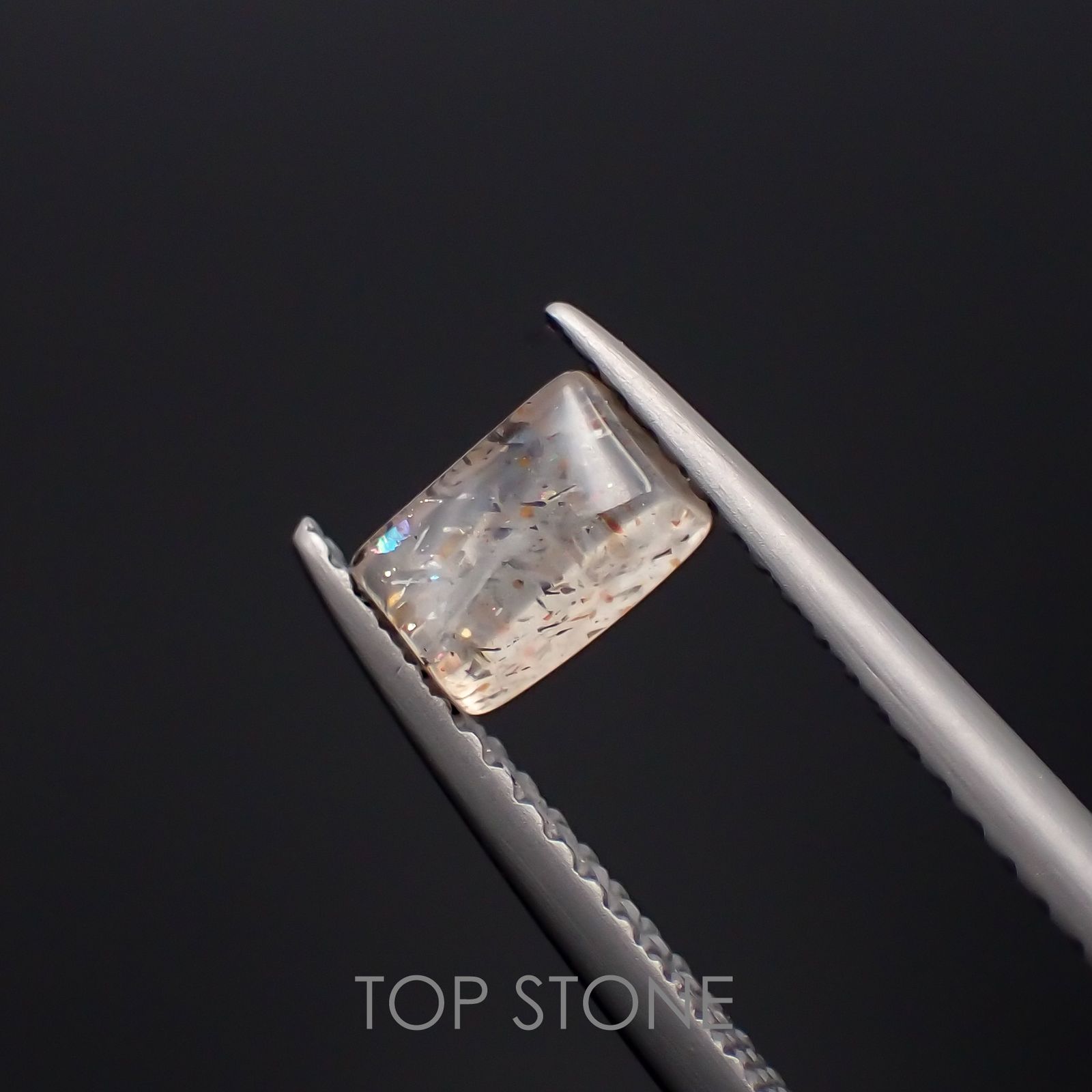レインボーラティスサンストーン オーストラリア産 0.54ct[230220744]5.7x3.5mm前後