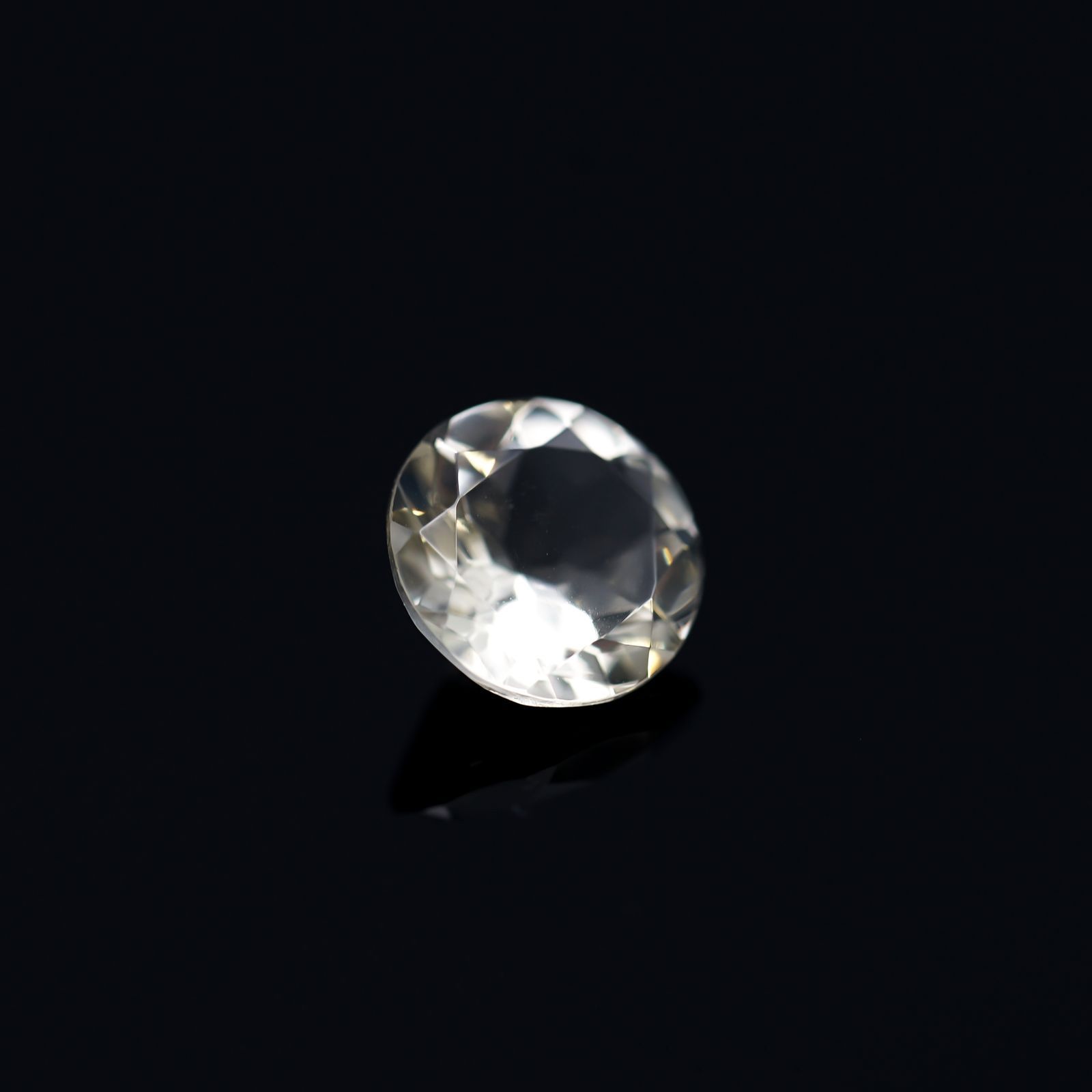 ゴールデンラブラドライト メキシコ産 2.46ct [230220353]9.2x9.2mm前後