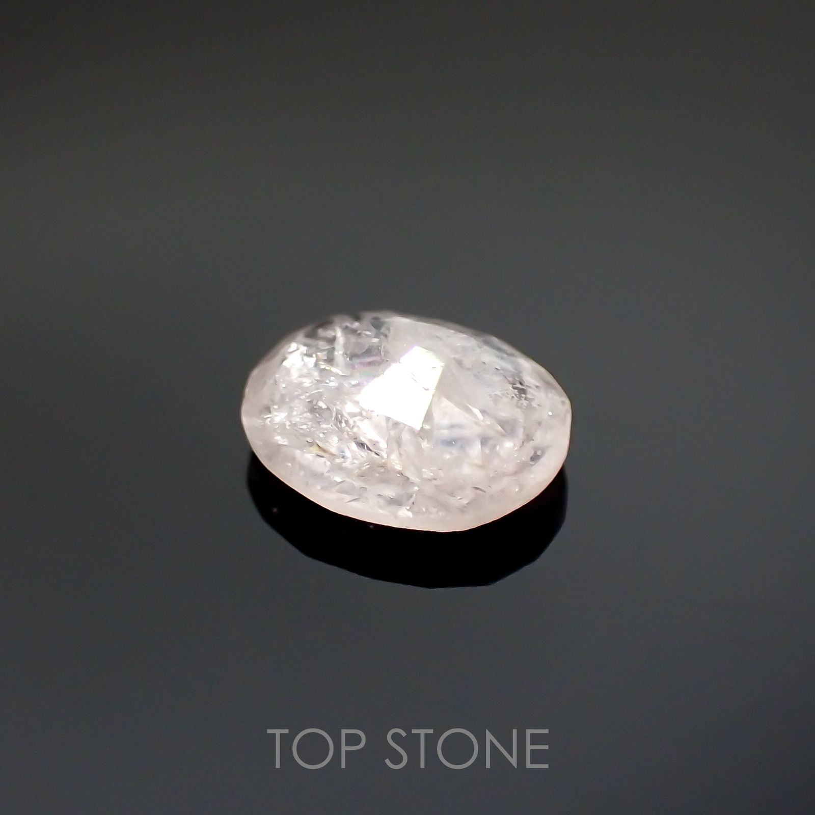 ターフェアイト(宝石名ターフェアイト) スリランカ産 0.895ct ソ付(彩珠)[19111861]6.9×5.7mm前後