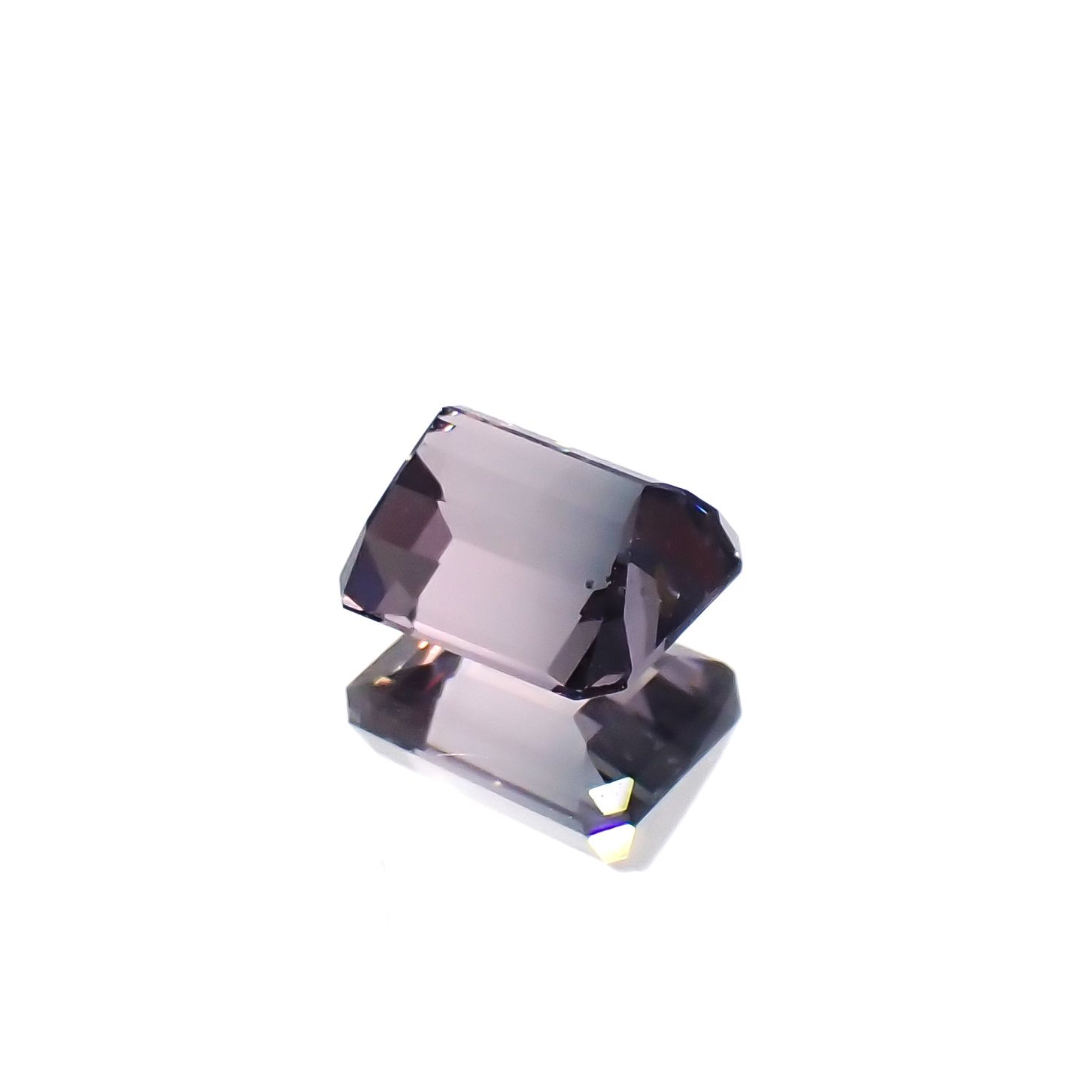 バイカラースピネル フルオレッセンス(宝石名バイカラー・スピネル)タンザニア/マダガスカル産 1.129ct ソ付(彩珠)[230622513]6.1x5mm前後