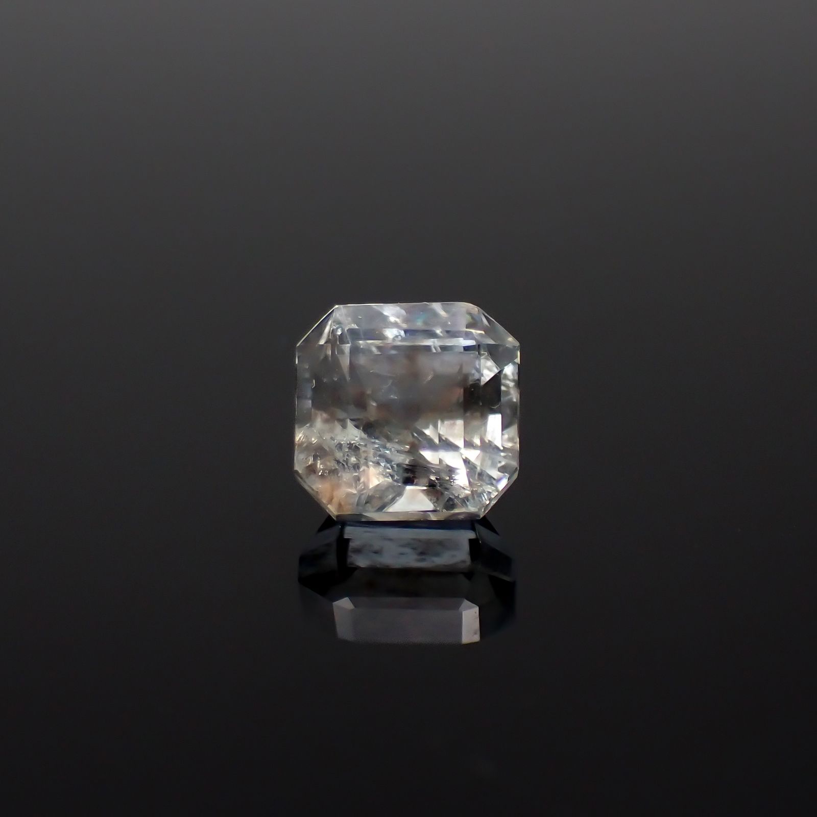 アベンチュリンアクアマリン ナイジェリア産 1.22ct[231224705]6.1x6mm前後