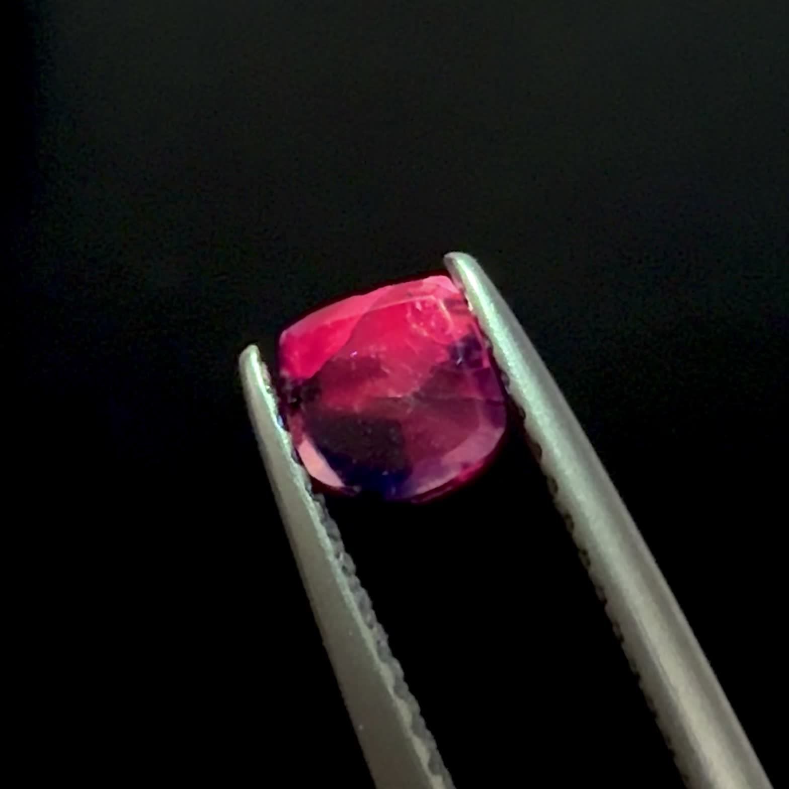 ウィンザーサファイア原石スライス タンザニア・ウィンザー産 0.66ct