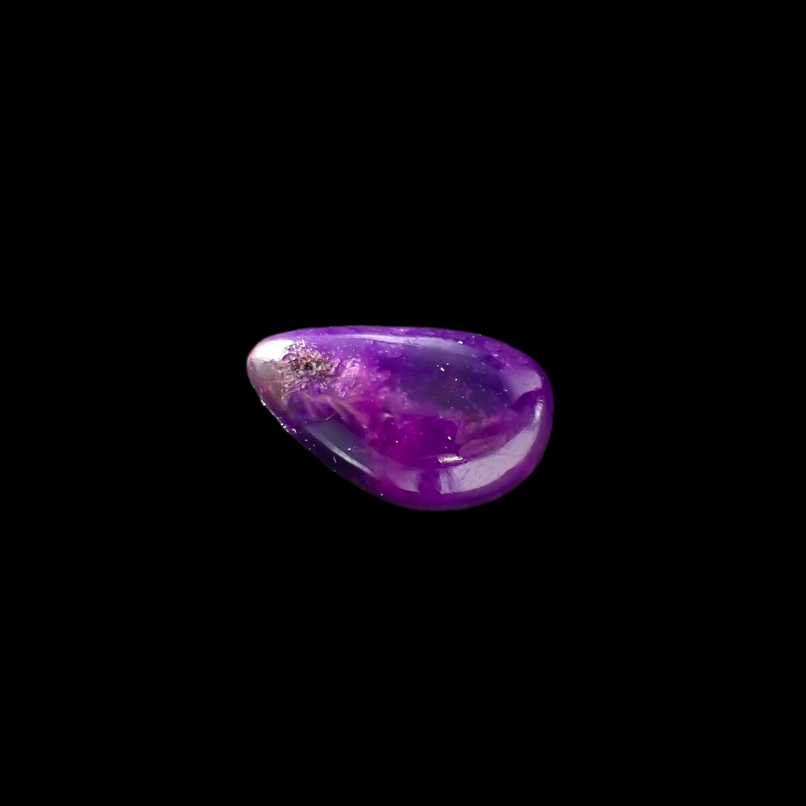 ◇フリーフォーム◇スギライト 南アフリカ産 6.29ct[220114301]17.4x9.9mm前後
