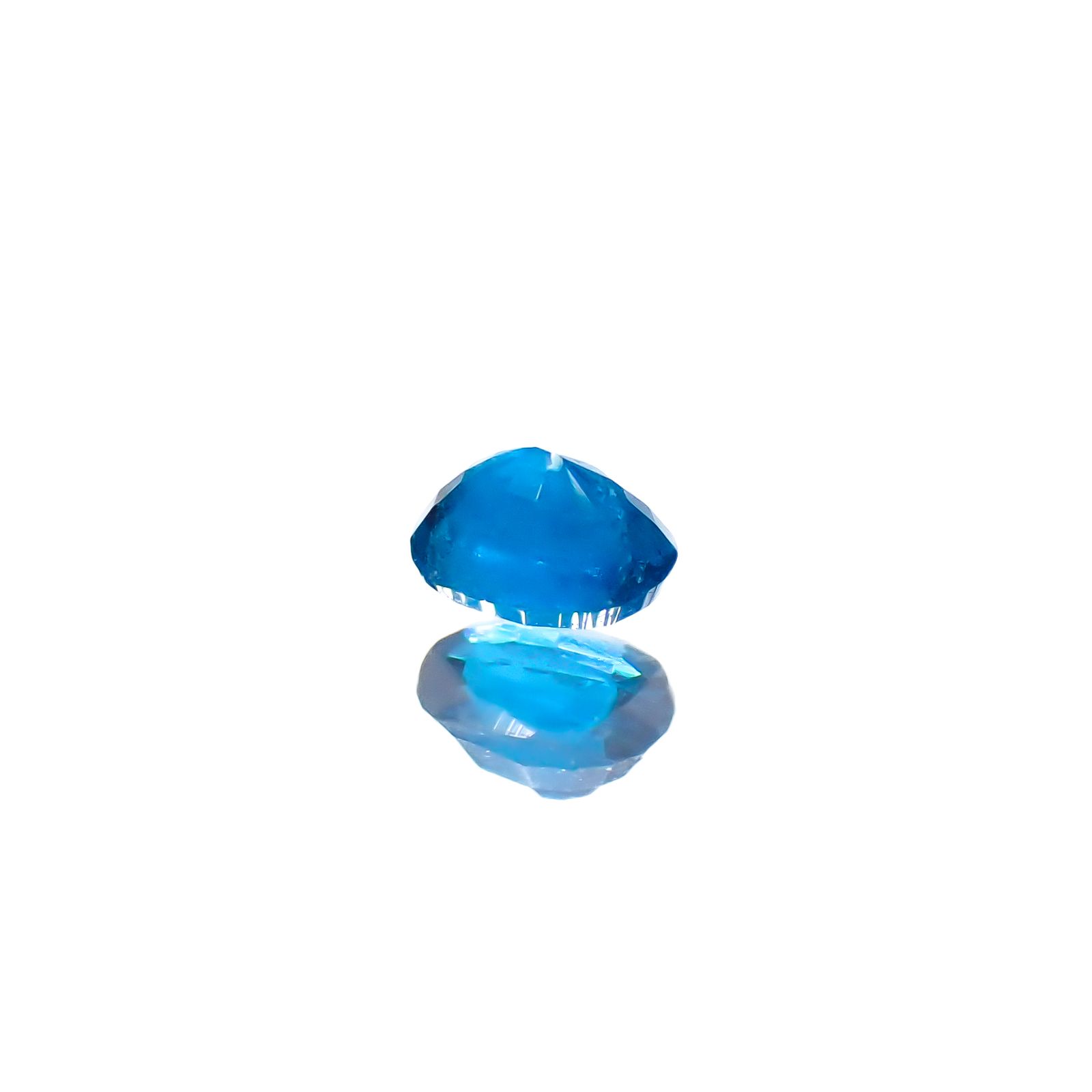 アウイナイト フルオレッセンス アフガニスタン産 0.078ct[240527566]3x2.3mm前後