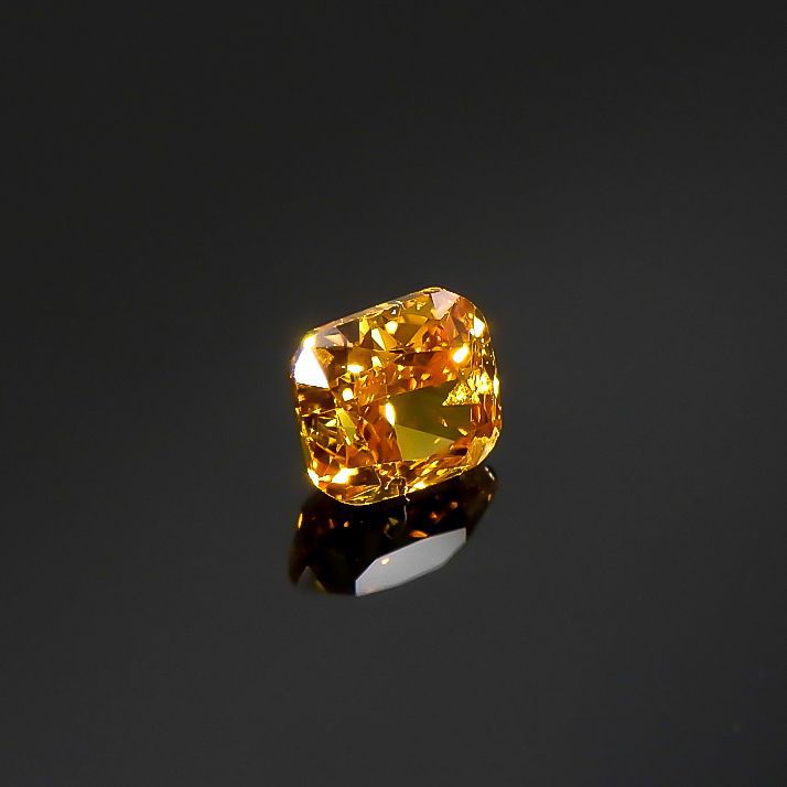 イエローダイヤモンド SI-2 / FANCY DEEP ORANGE YELLOW(宝石名ダイアモンド) 0.122ct ソ付(CGL)[220115155]2.86x2.61mm前後