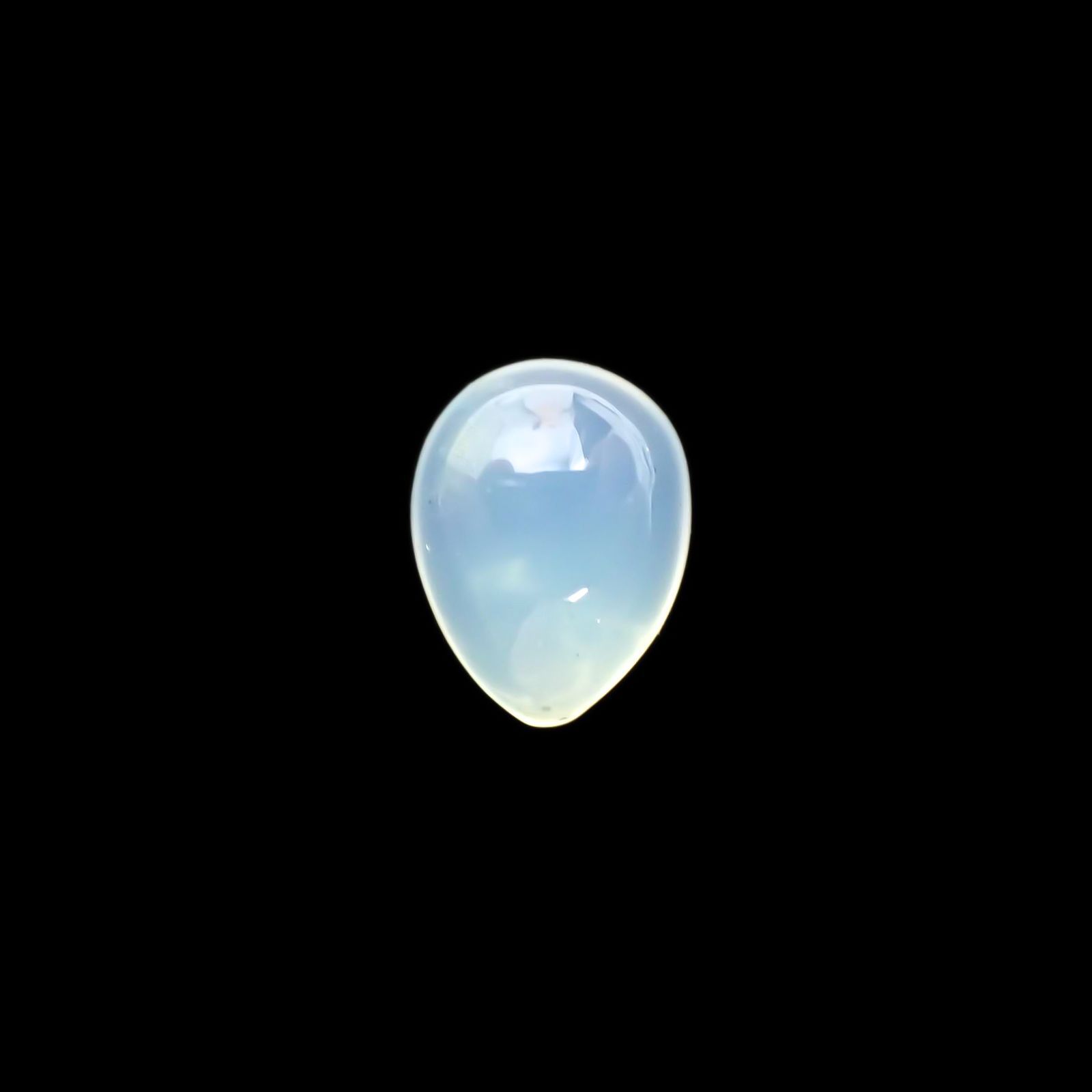 ブルーオパール(宝石名コモン オパール)ペルー産 1.17ct 識別済[230823074]8.4x6.5mm前後