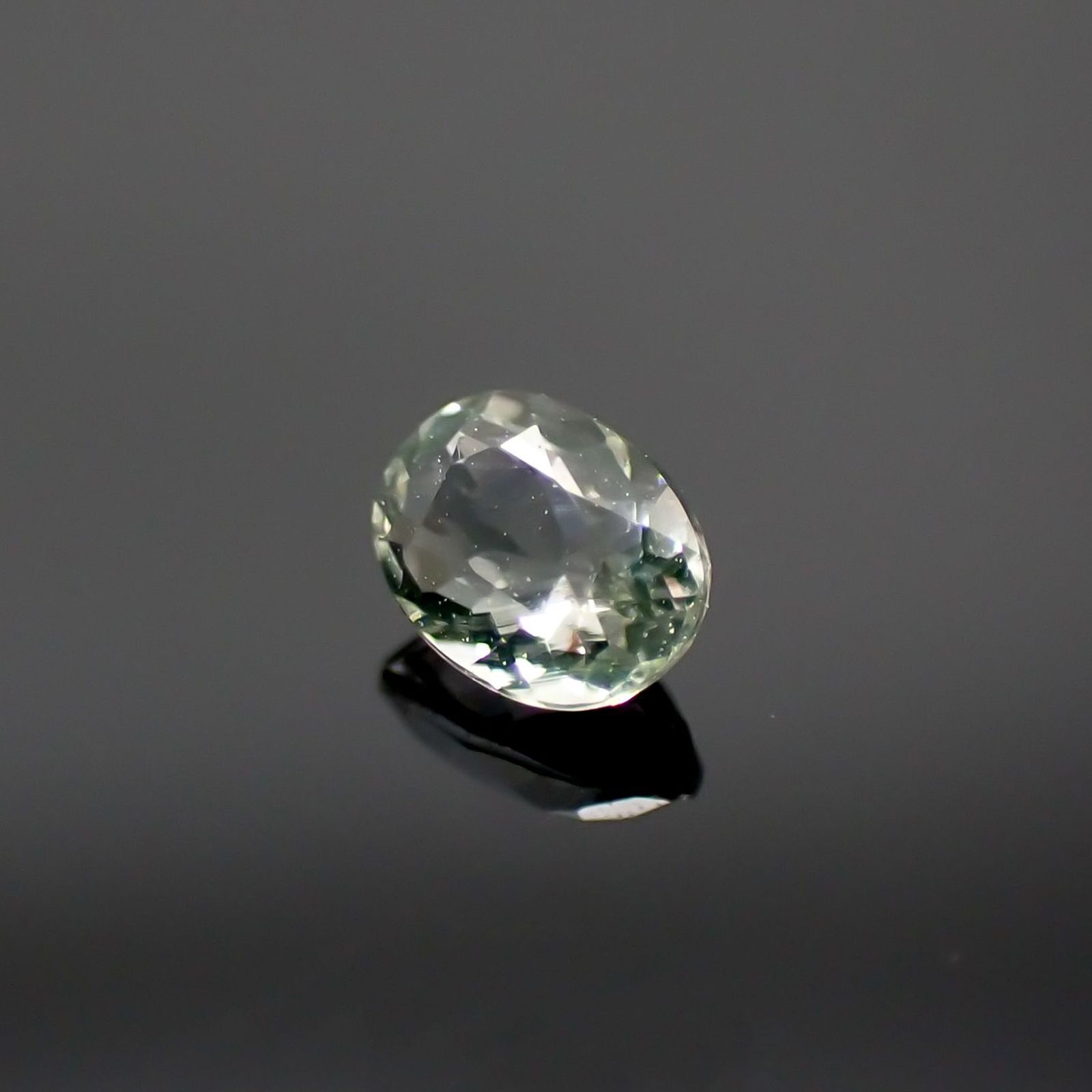 ハイアライトオパール(宝石名オパール) メキシコ産 0.094ct 識別済[210711155]3.5×2.7mm前後