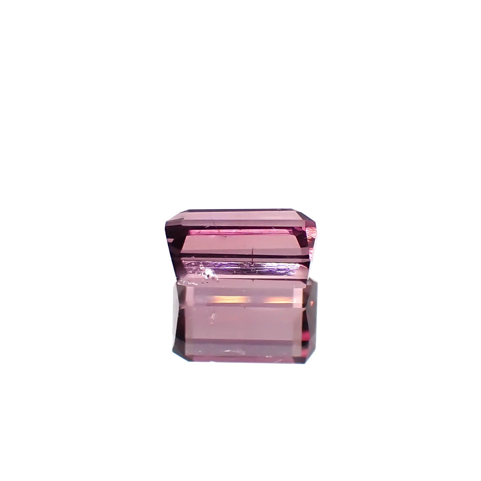 パープルトルマリン アフガニスタン産 0.86ct / 6.7x4.2mm前後 [251131315]