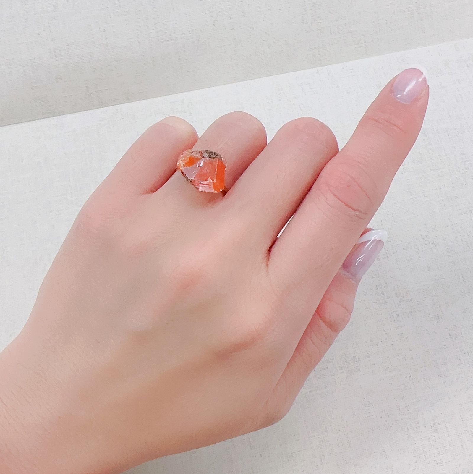 ウルフェナイト 原石 アメリカ・アリゾナ州・レッドクラウド鉱山産 9.27ct[230421826]15.8x11mm前後