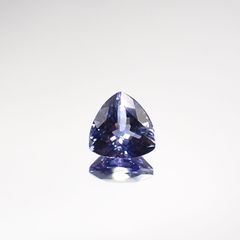バイカラータンザナイト(宝石名タンザナイト) タンザニア産 1.413ct ソ付(彩珠)[210711822]7.1×7mm前後