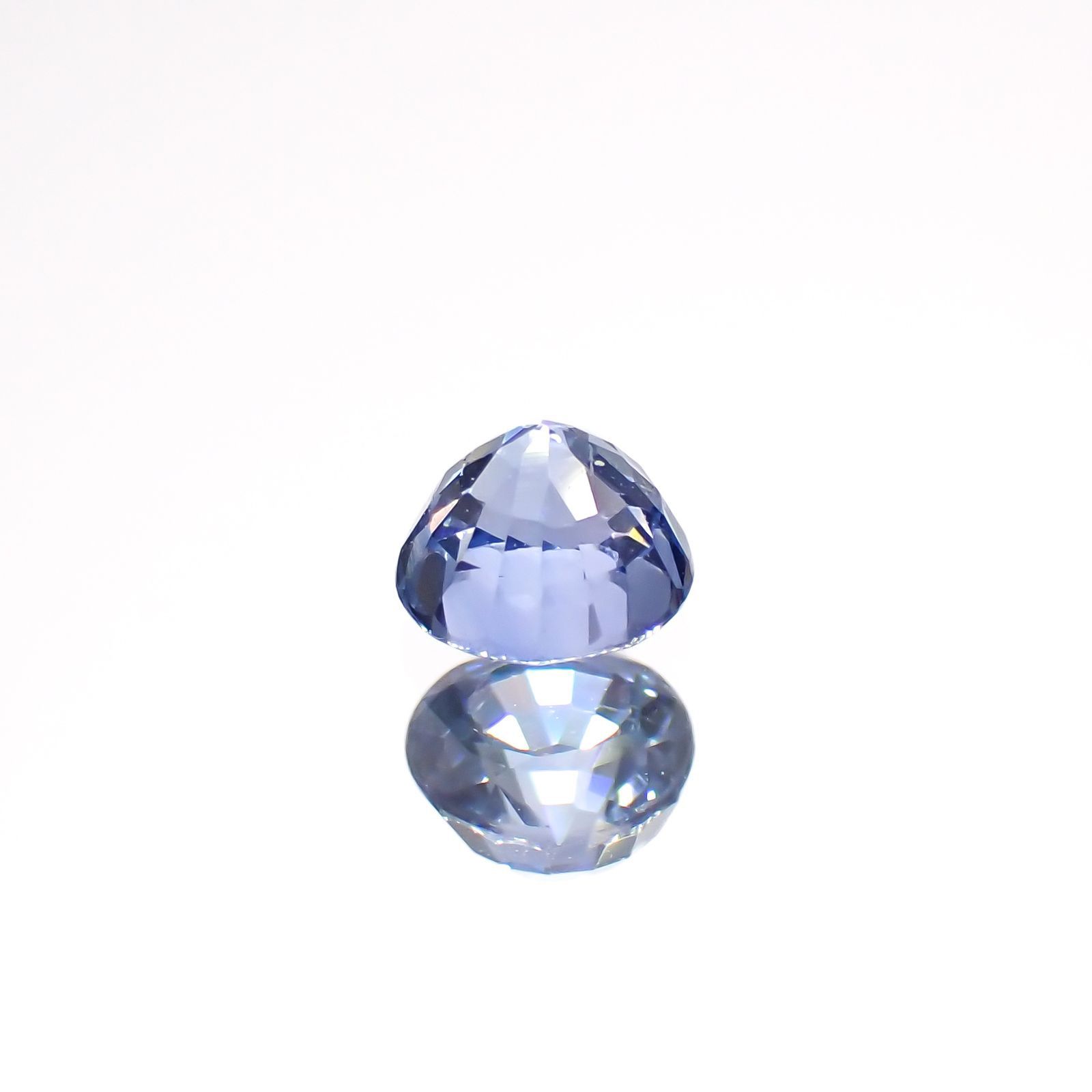 アイスブルーサファイア(宝石名サファイア)スリランカ/マダガスカル産 0.35ct 識別済[220515973]3.9x3.8mm前後