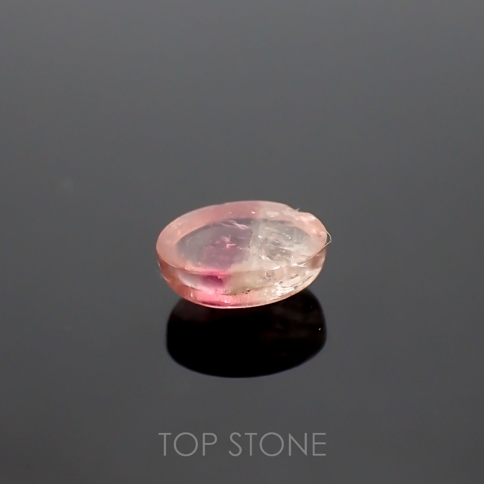 バイカラートルマリン コンゴ民主共和国/アフリカ産 0.59ct[220817361]6x4.1mm前後