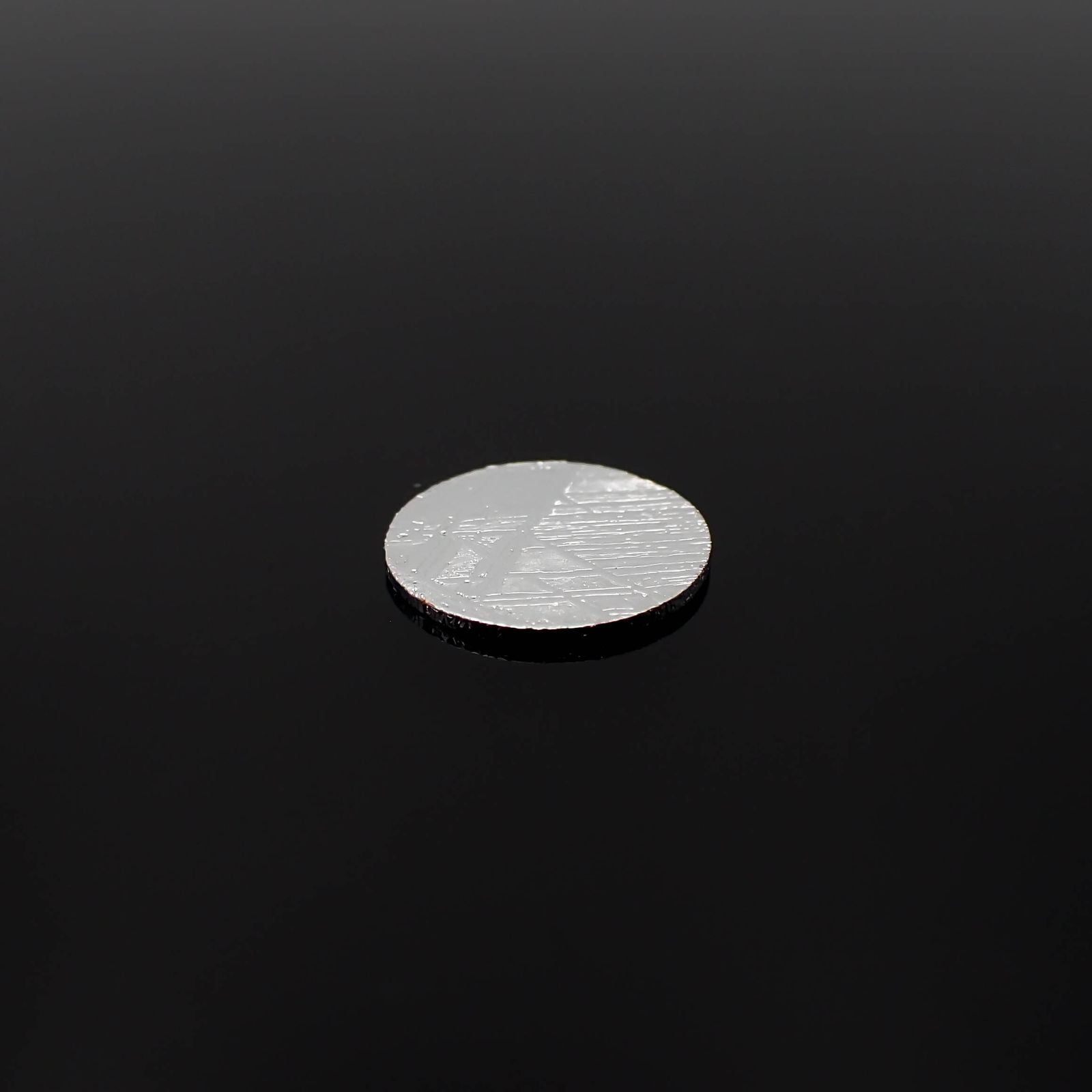 ムオニナルスタ隕石 発見地：スウェーデン 1.70ct[230722811]10x10mm前後