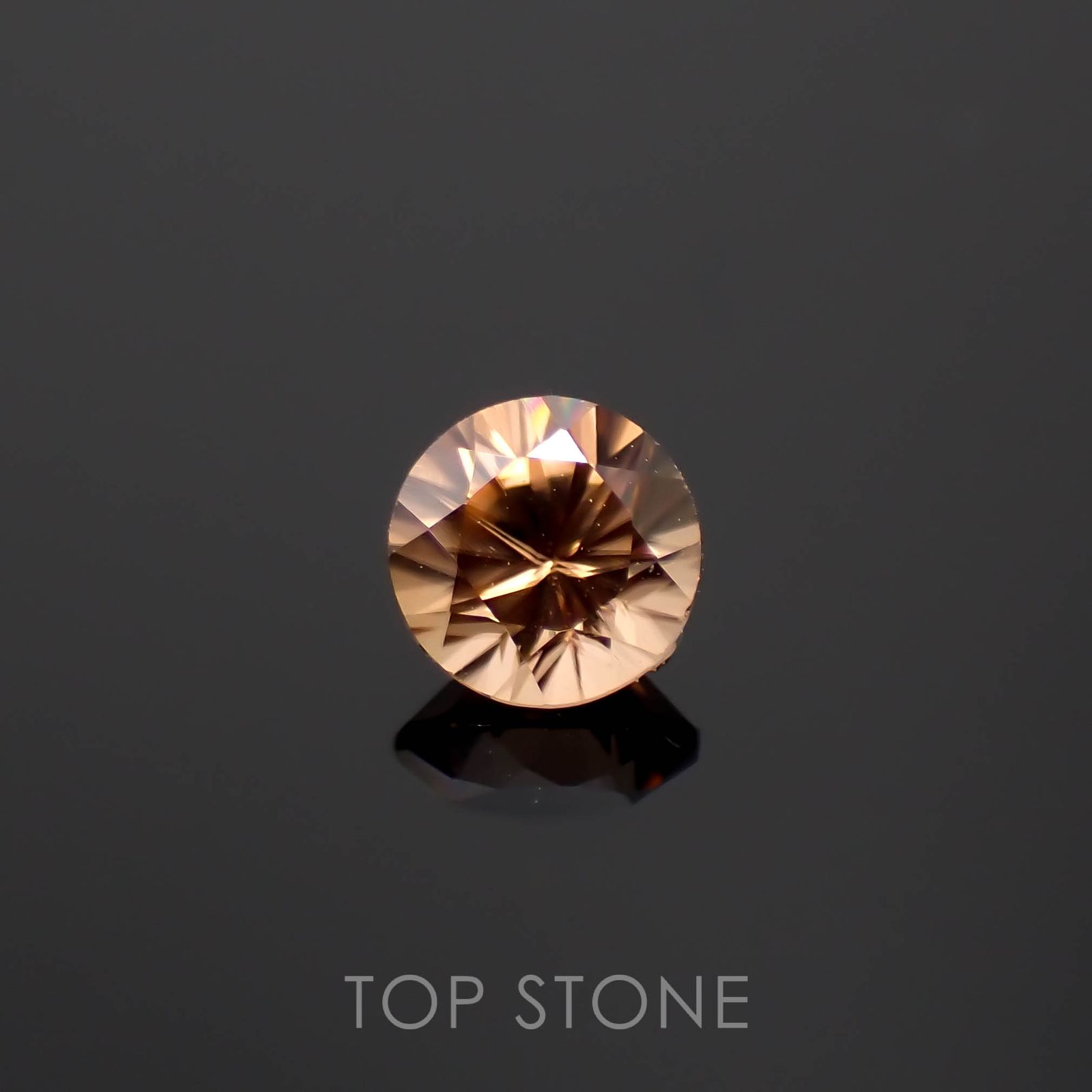 オレンジジルコン(宝石名ジルコン)スリランカ/カンボジア産 0.43ct 識別済[230321003]4x4mm前後