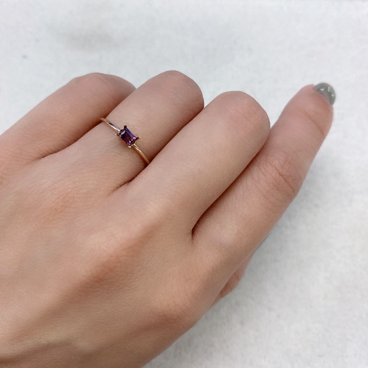 バイカラーサファイア(宝石名バイカラー・サファイア) マダガスカル/タンザニア産 0.23ct 識別済[210912490]3.5×2.7mm前後