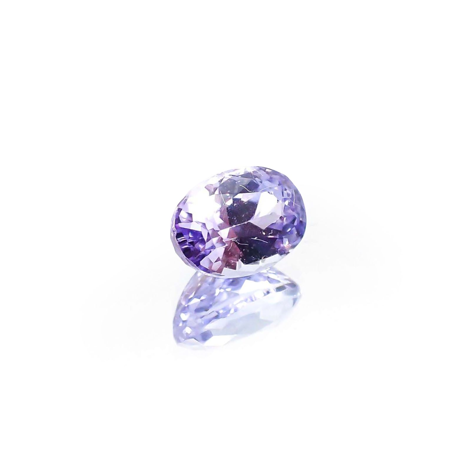 タンザナイト(宝石名タンザナイト)タンザニア産 識別済 1.17ct / 7.1x5.1mm前後 [230723005]