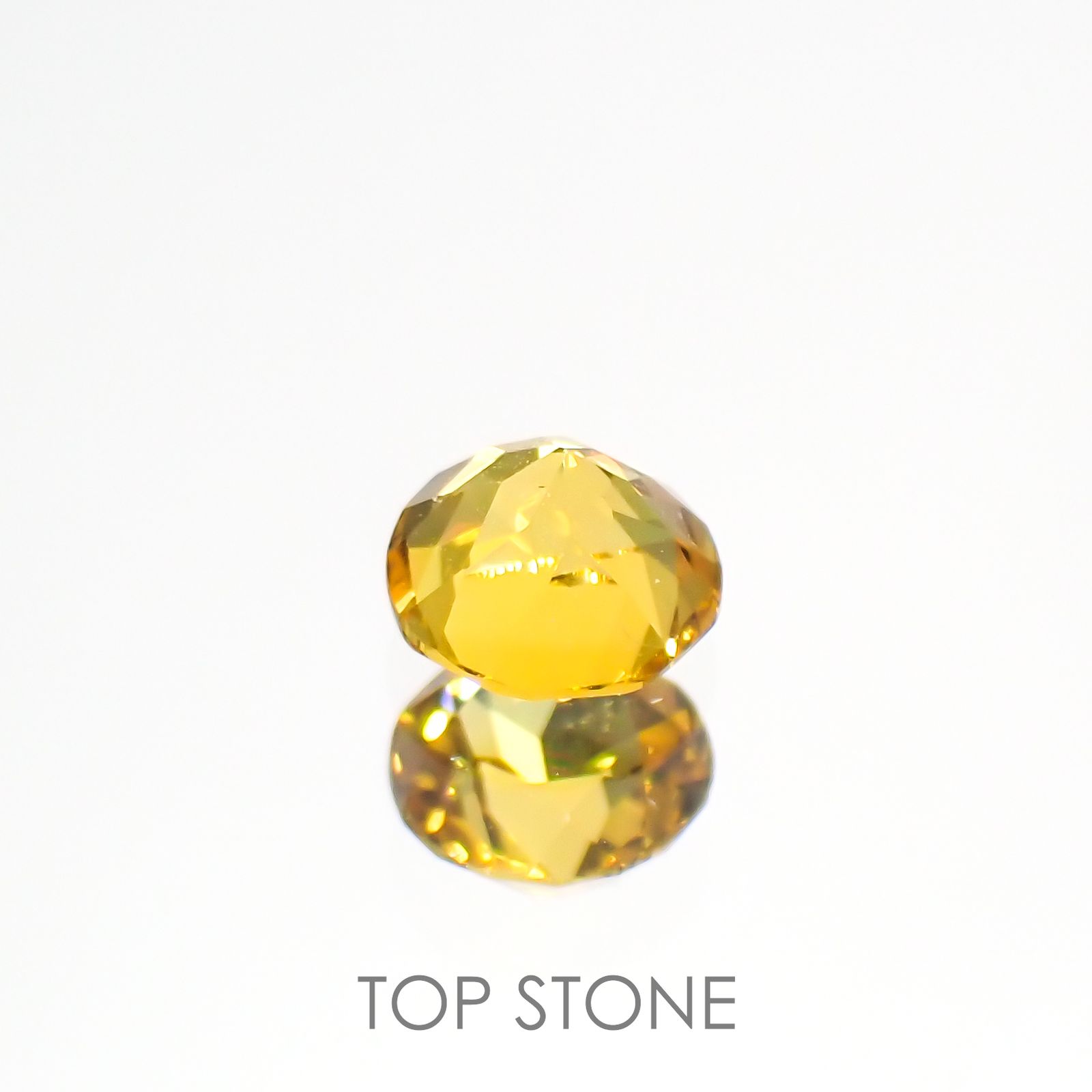 ゴールデンベリル(宝石名ゴールデン・ベリル)ブラジル産 0.35ct 識別済[220115413]4.4x4.4mm前後