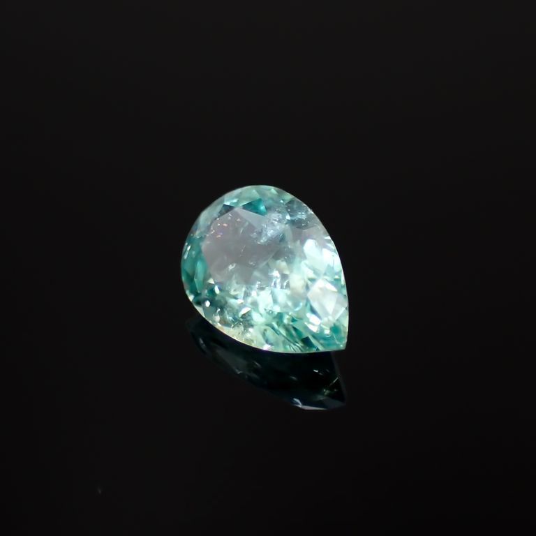 パライバトルマリン(宝石名トルマリン/別名パライバ・トルマリン)ブラジル・キントス鉱山産 0.353ct ソ付(宝貴協)[221018833]6x4mm前後
