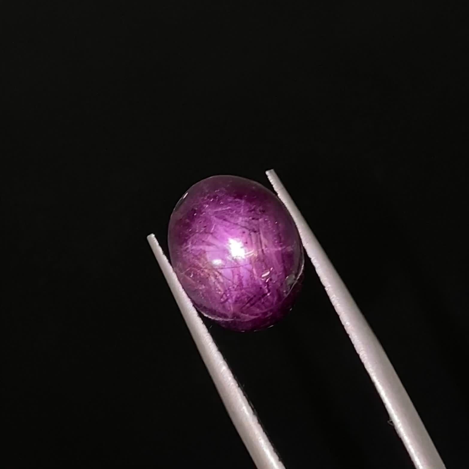 スタールビー インド産 9.07ct / 11.3x9mm前後 [230622399] | TOP