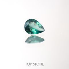 グリーンアパタイト(ノーブルモロキサイト)(宝石名アパタイト) マダガスカル産 0.26ct 識別済[211013538]5.2×3.9mm前後