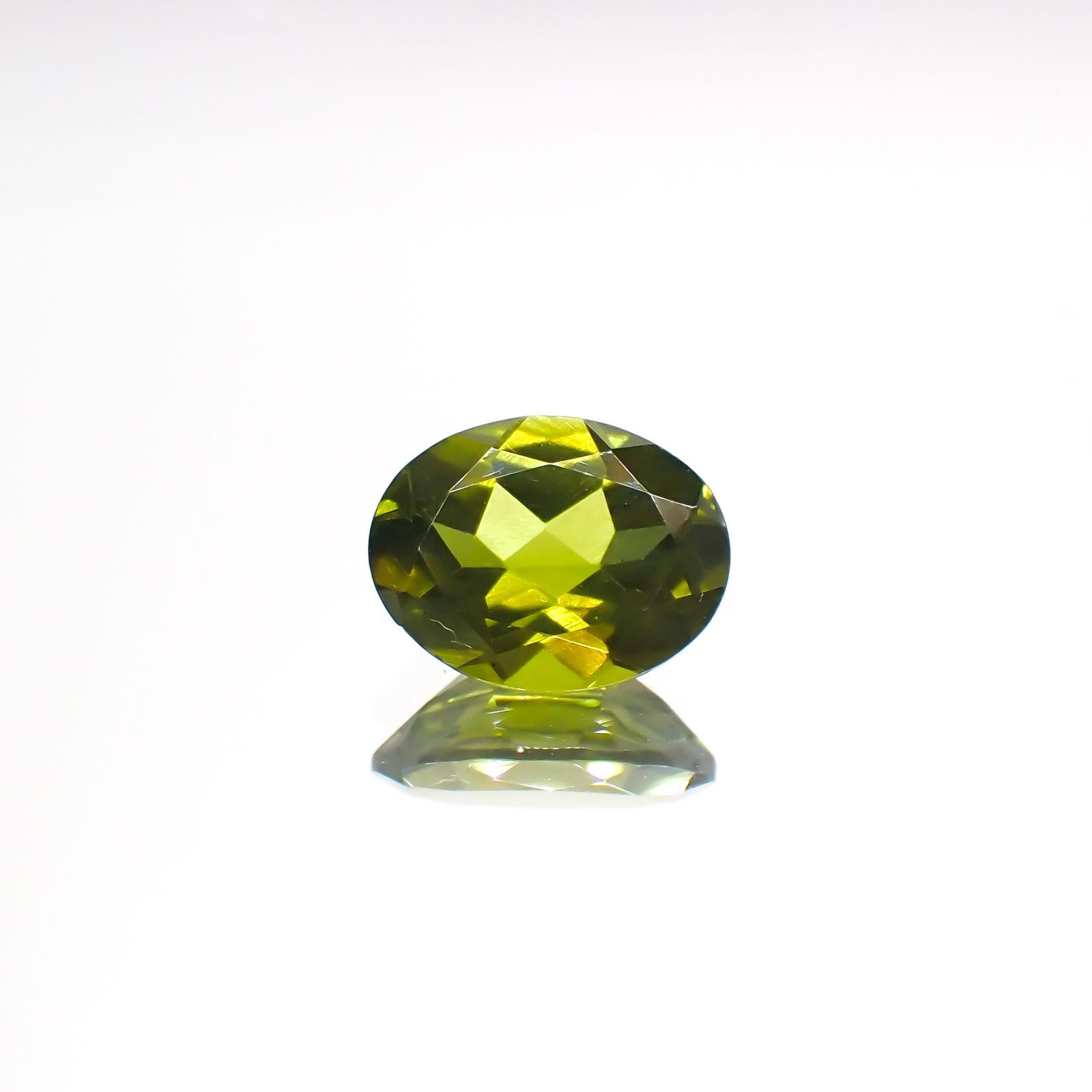 素敵でユニークな ベスビアナイト(宝石名アイドクレース)ケニア産 識別済 1.79ct コレクション
