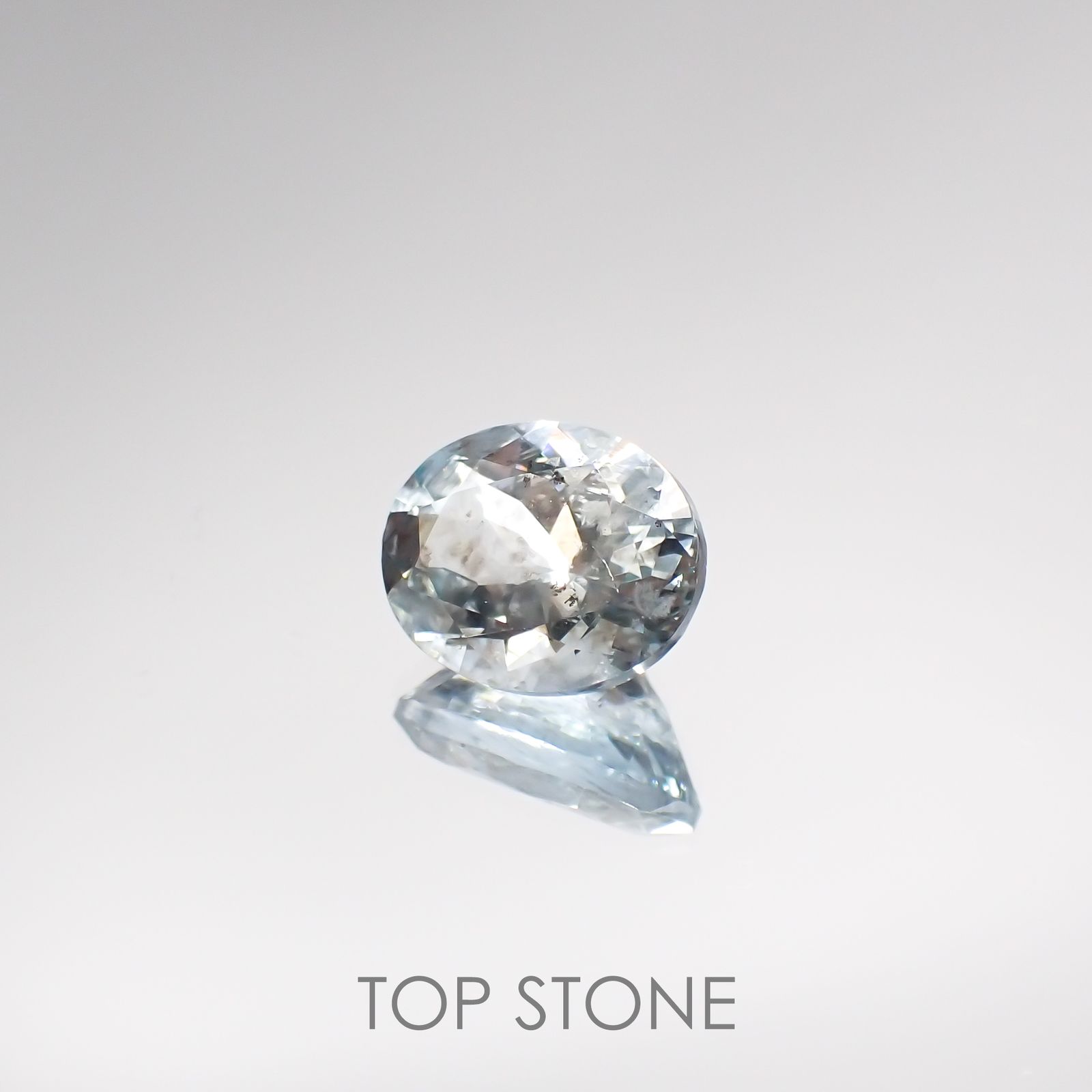 アベンチュリンアクアマリン(宝石名アクアマリン) ナイジェリア産 2.57ct 識別済[210712990]10×7.9mm前後