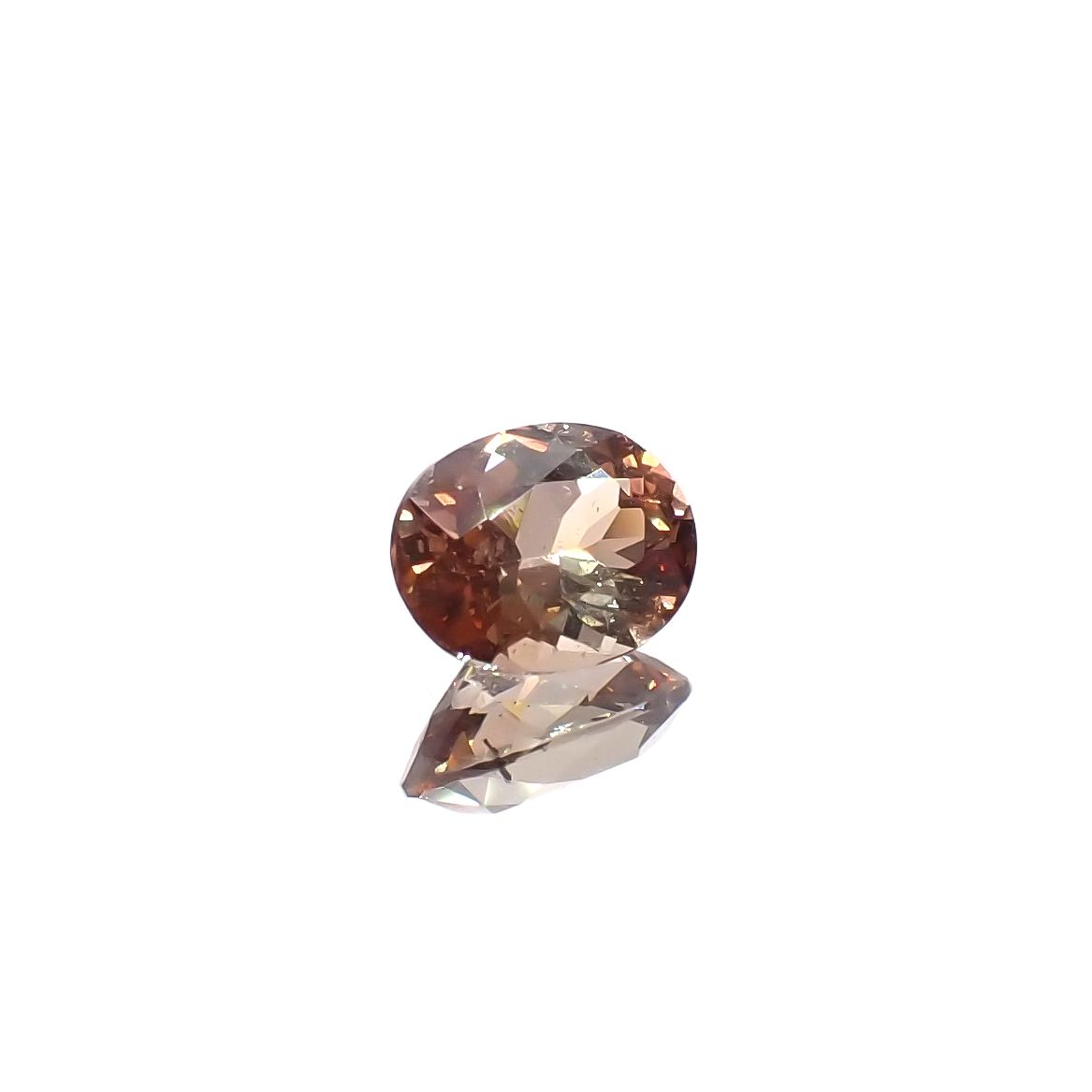 バイカラーアンダリュサイト スリランカ/マダガスカル産 0.54ct[240226142]6x4.6mm前後