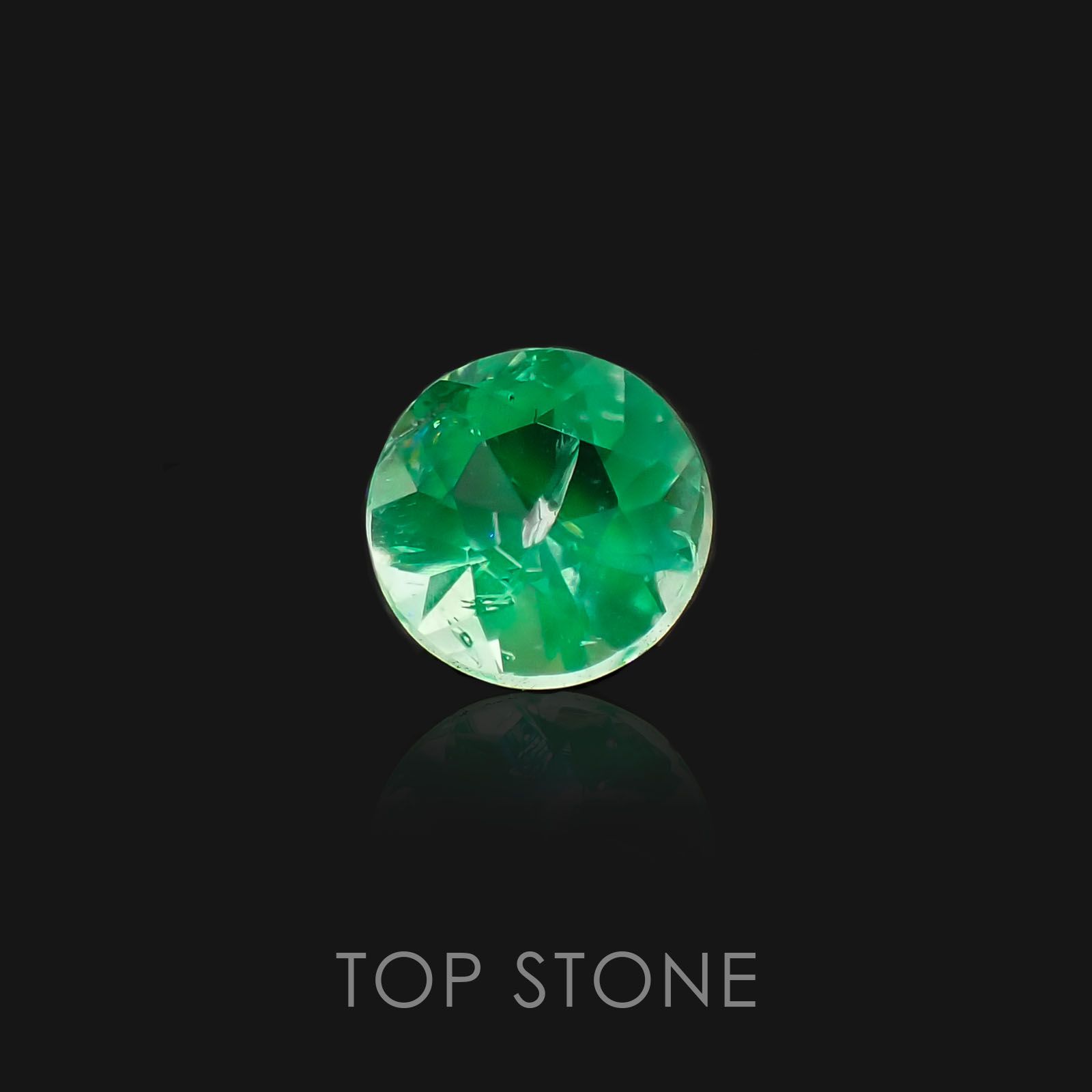ハイアライトオパール メキシコ産 ルース 0.63ct[20085229]6.1×6.1mm前後