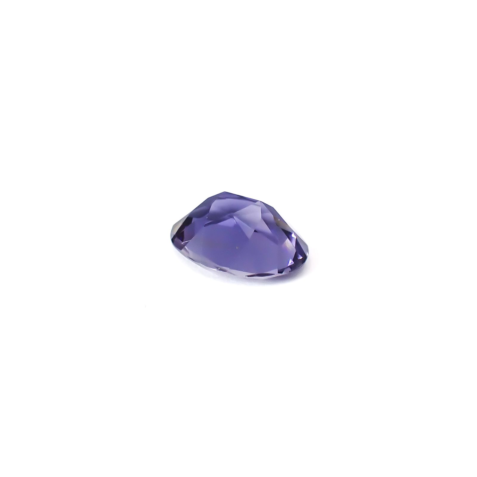 アイオライト タンザニア産 2.40ct / 10.8x8.8mm前後 [260231742]